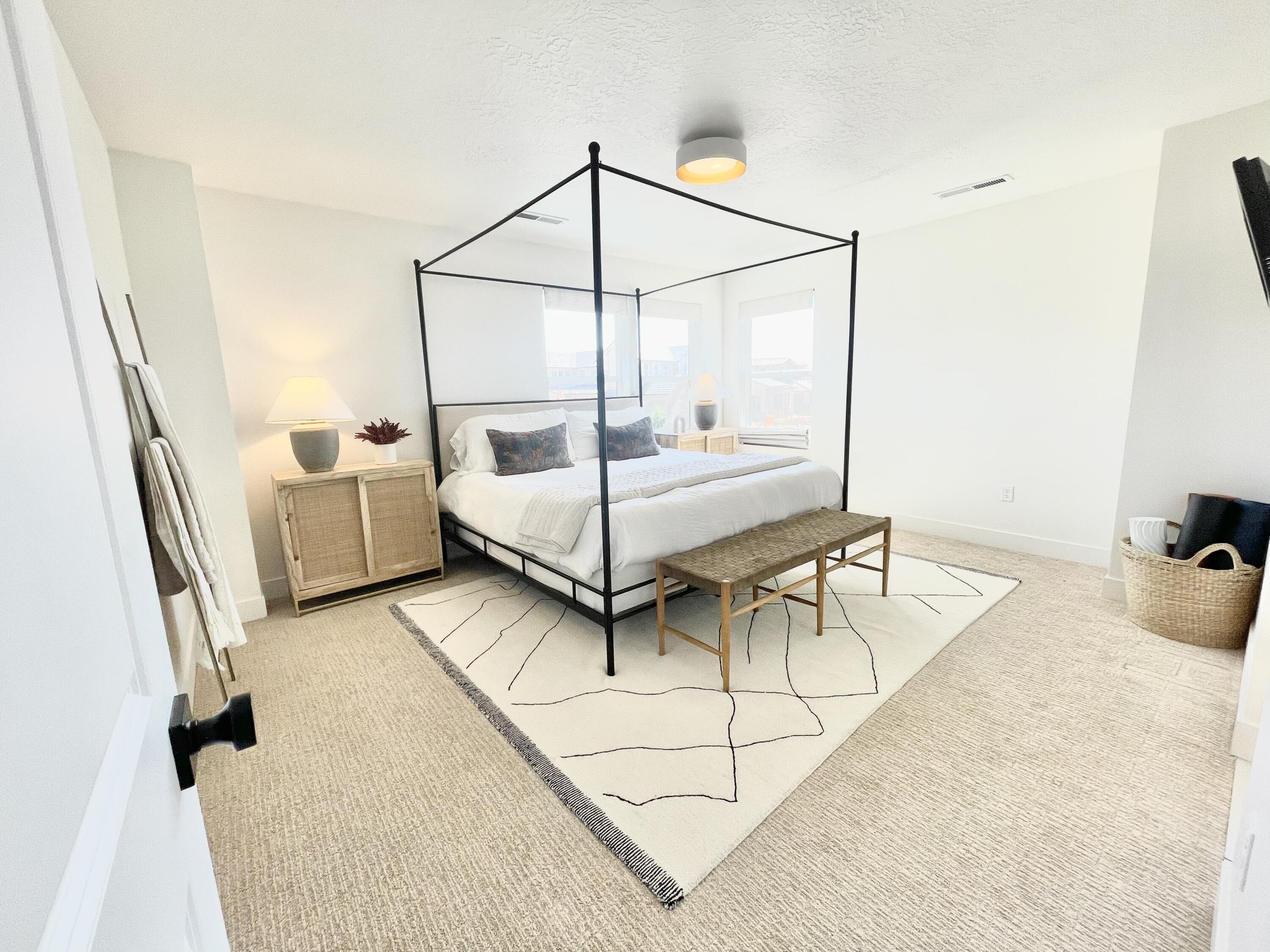 AUBURN HILLS - Residential