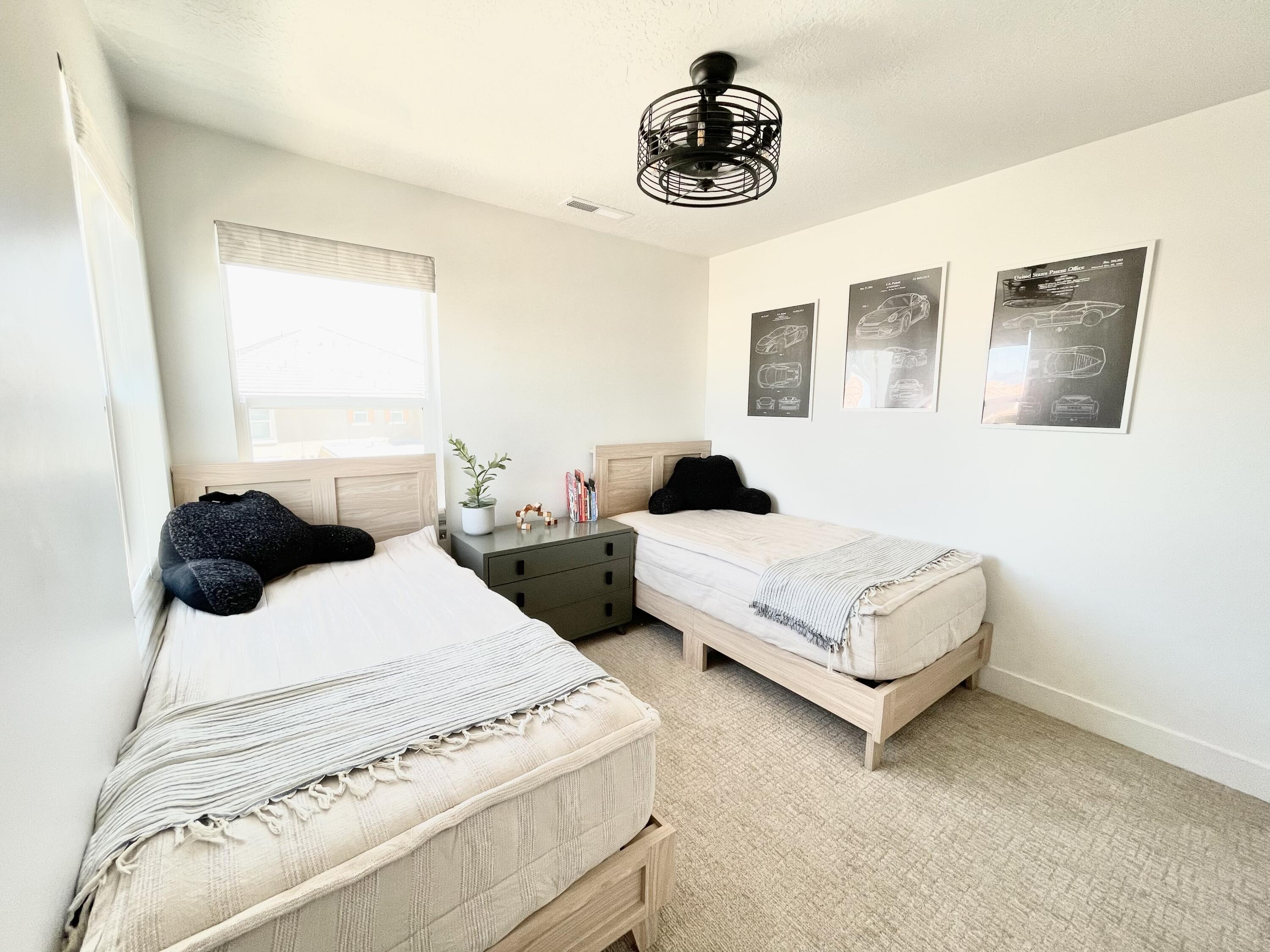 AUBURN HILLS - Residential