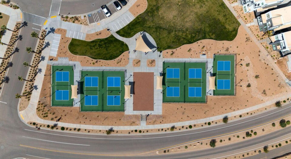 AUBURN HILLS - Residential