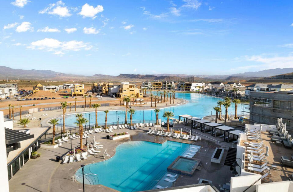 AUBURN HILLS - Residential