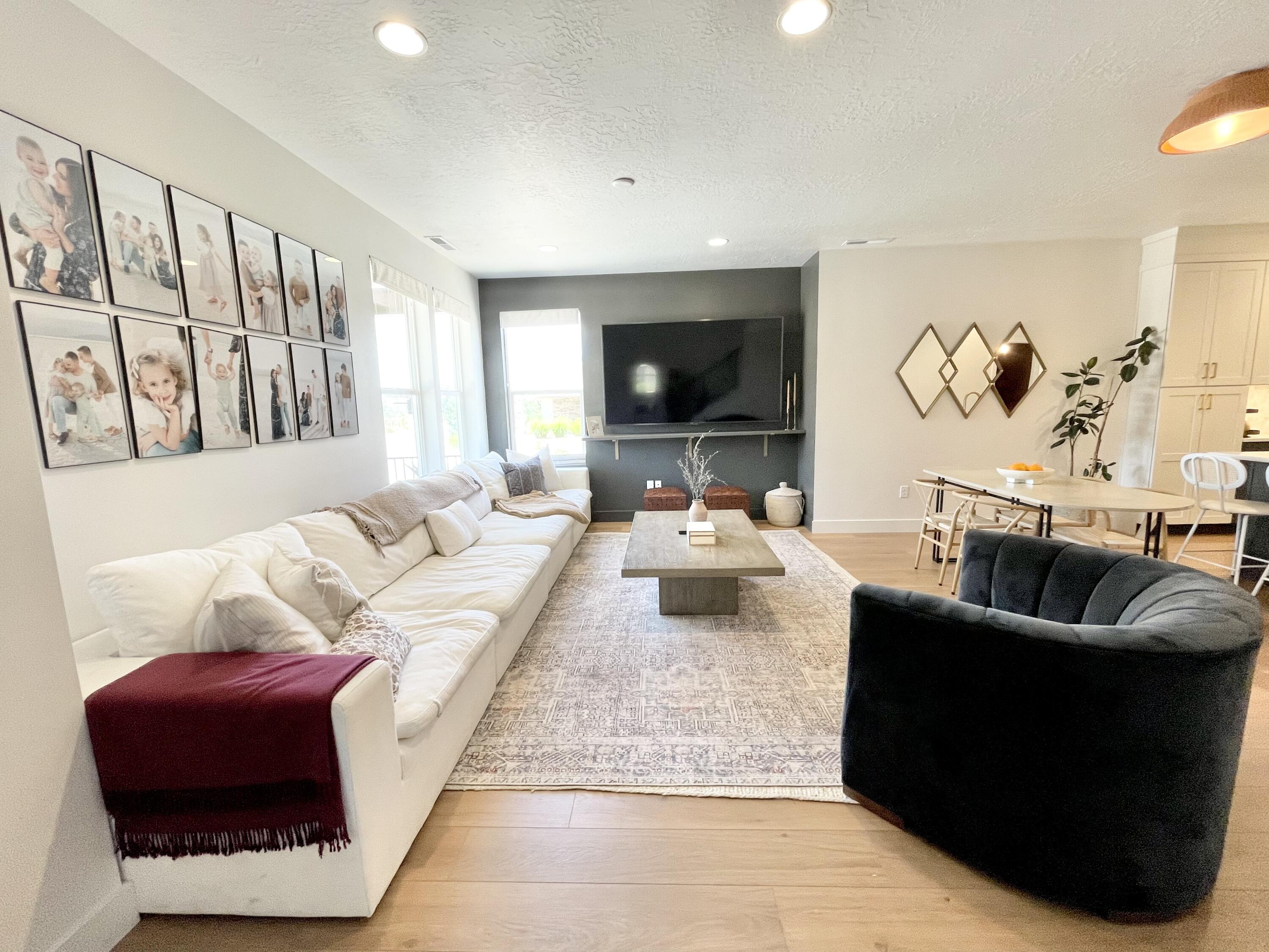 AUBURN HILLS - Residential