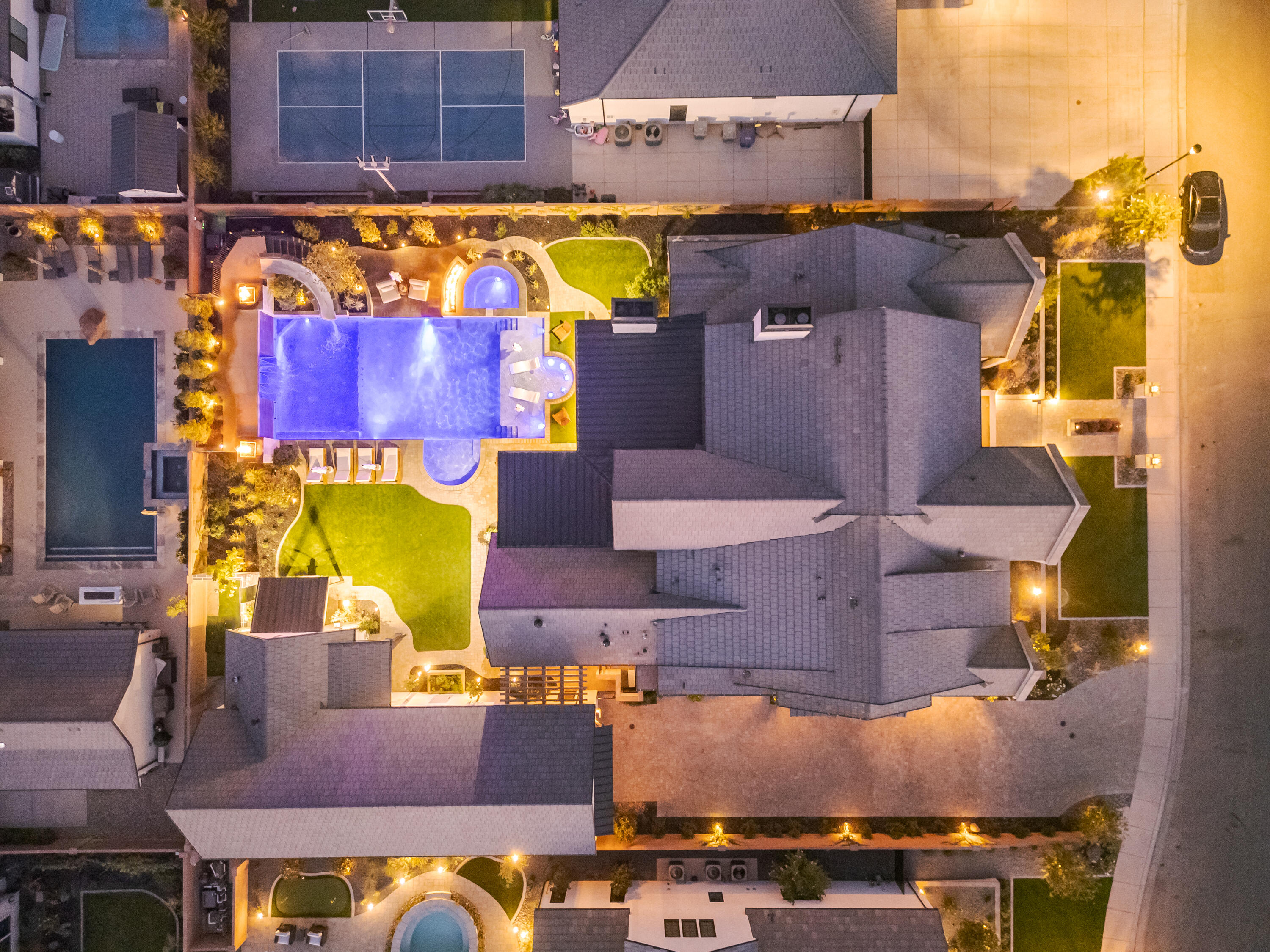 FIELDSTONE - Residential