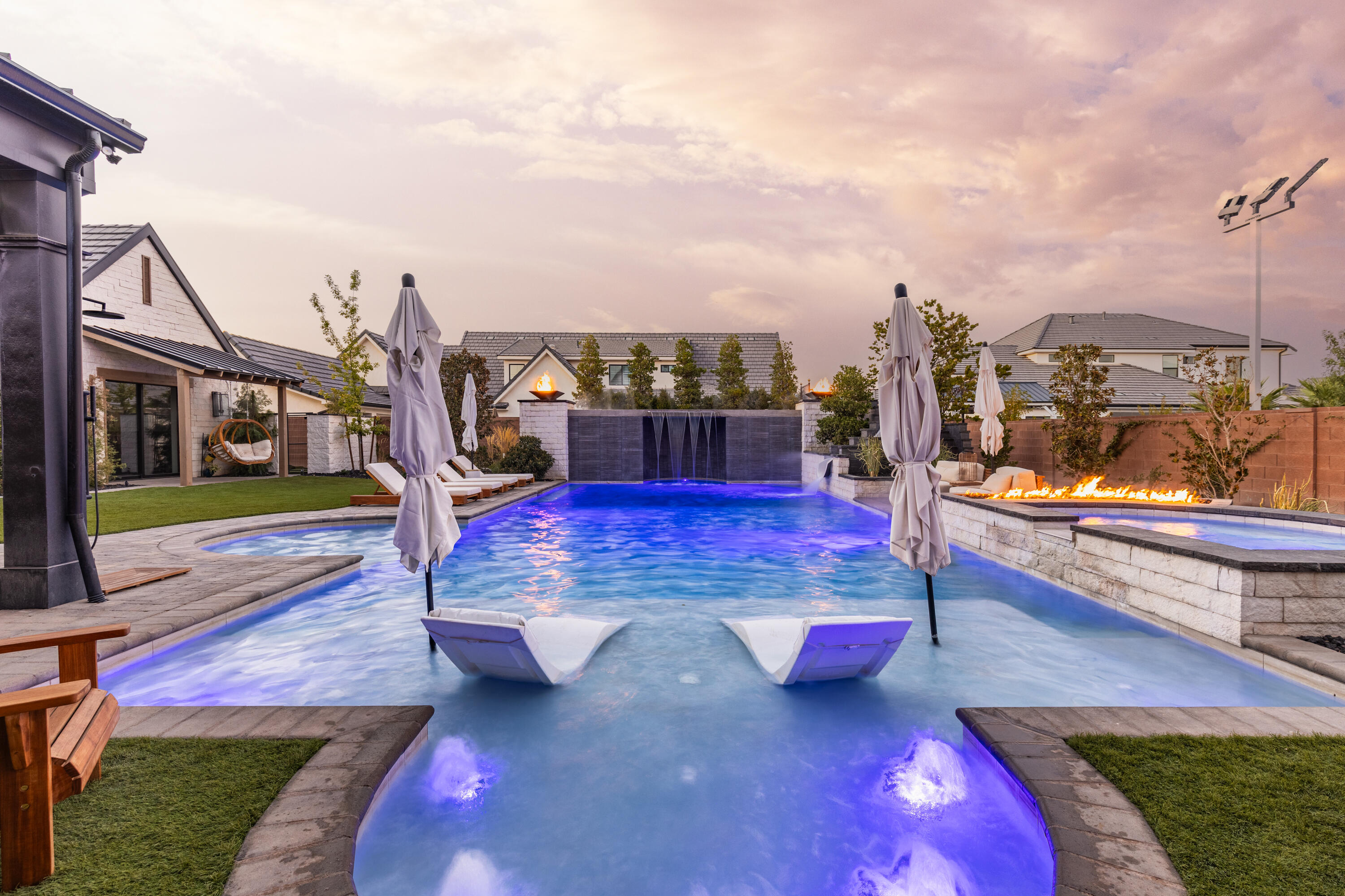 FIELDSTONE - Residential