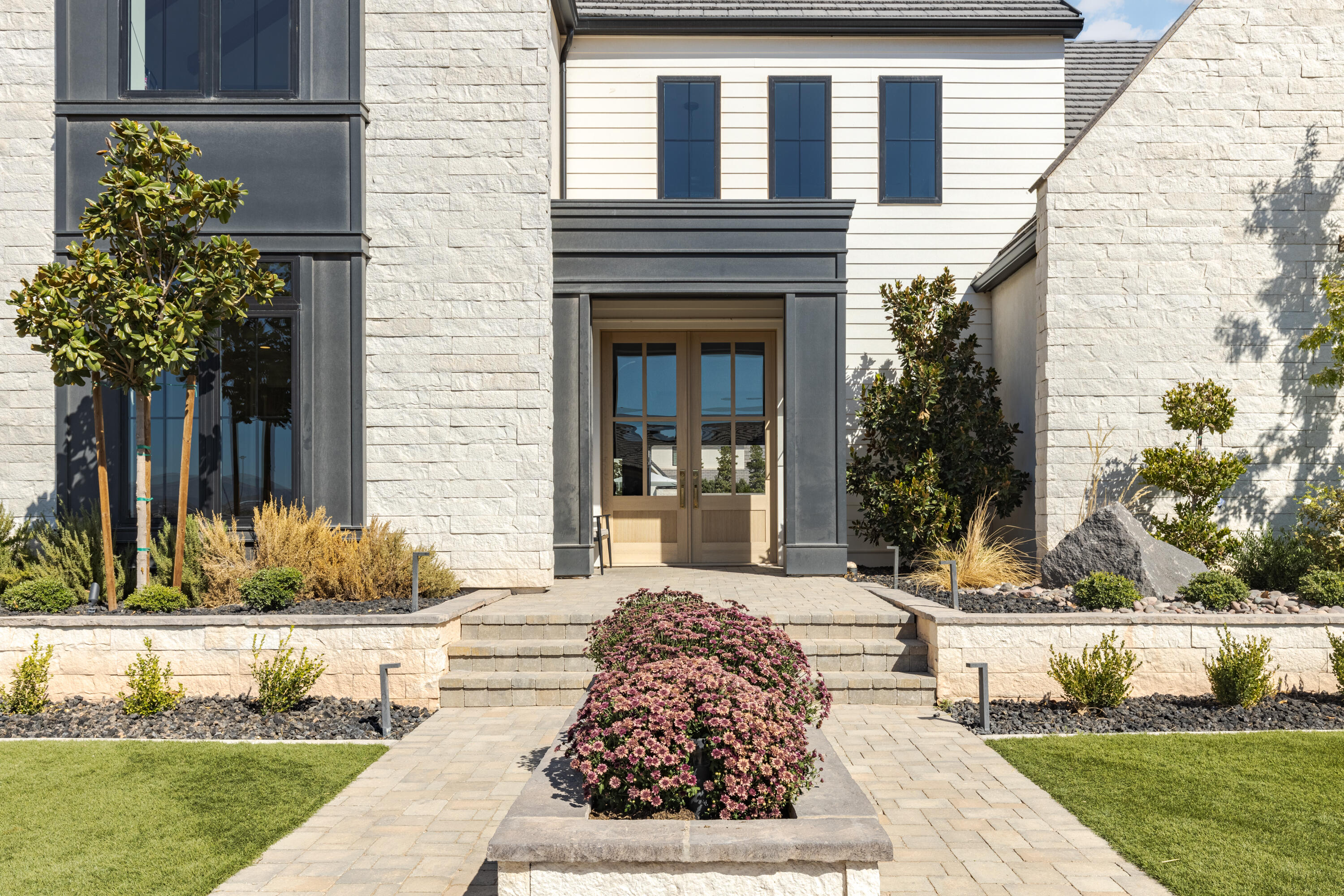 FIELDSTONE - Residential