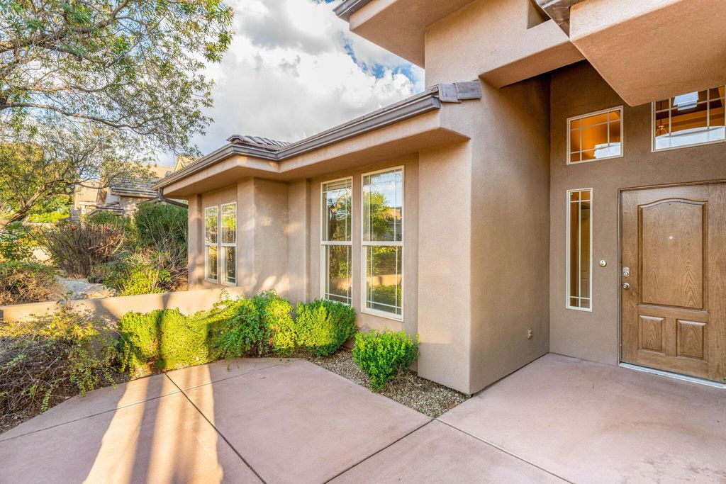 Photo of 3305 W Bonita, Hurricane, UT 84737 (MLS # 25-266219)