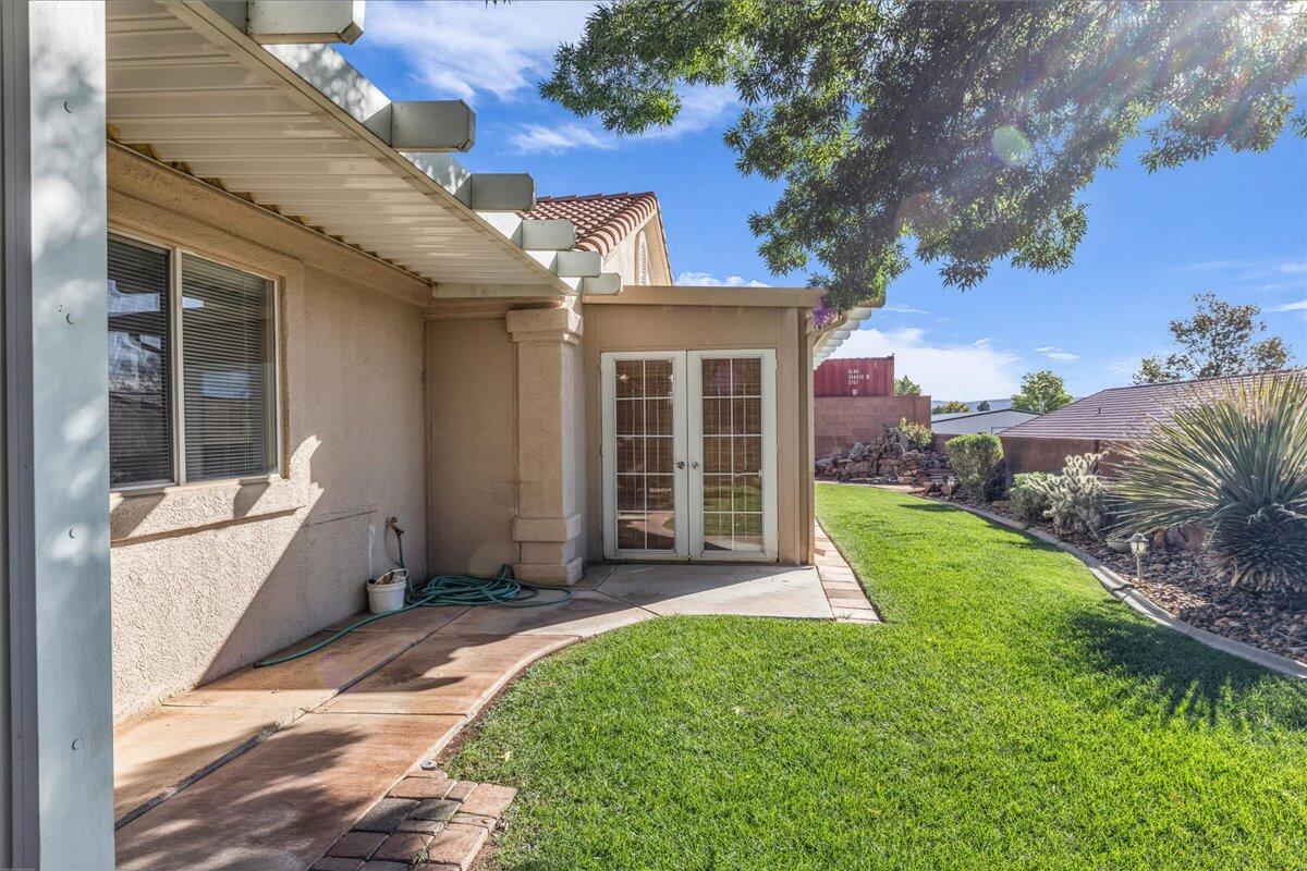FOOTHILLS AT ST GEORGE - Residential