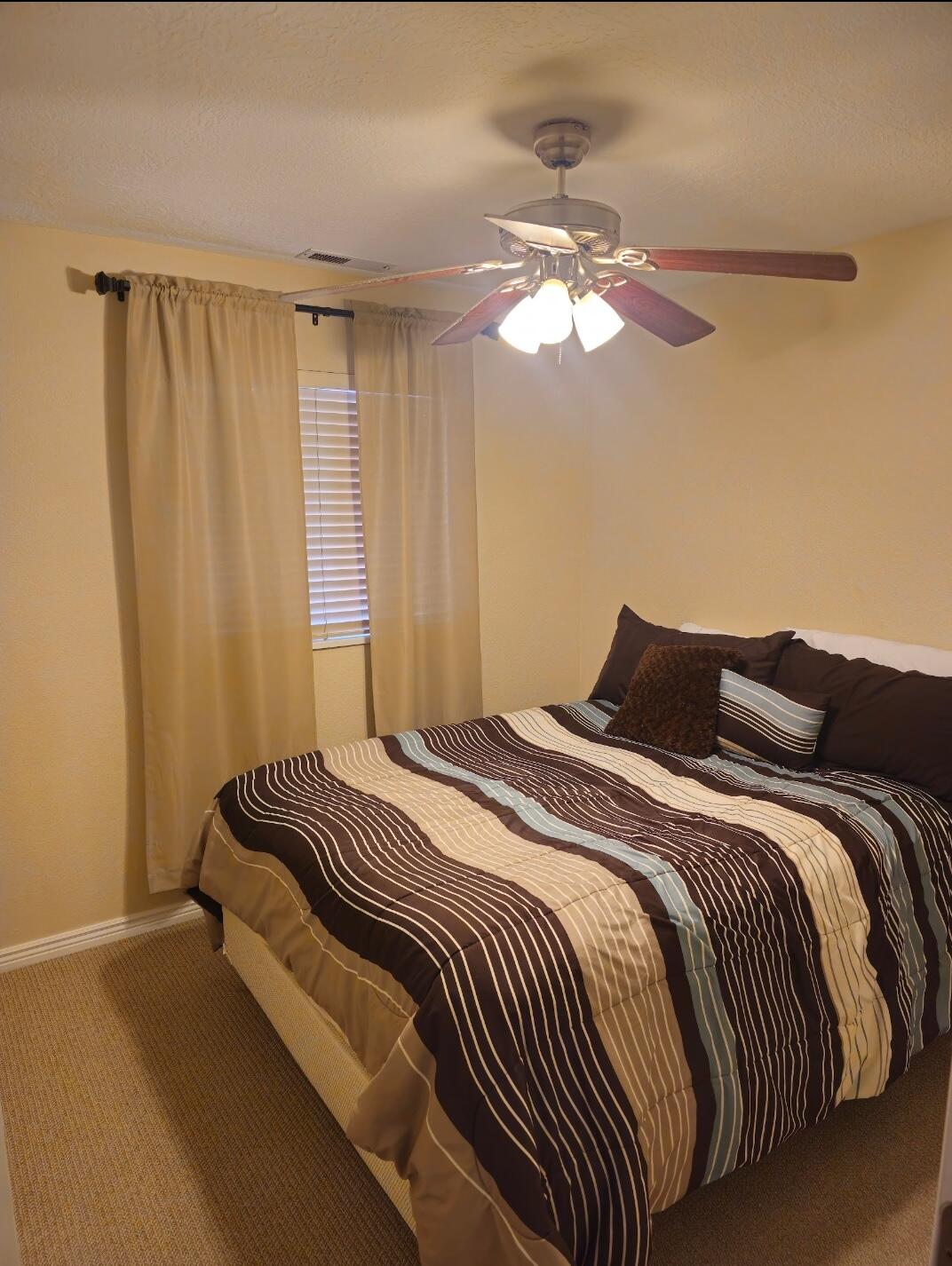 HIDDEN VALLEY TOWN HOMES - Residential
