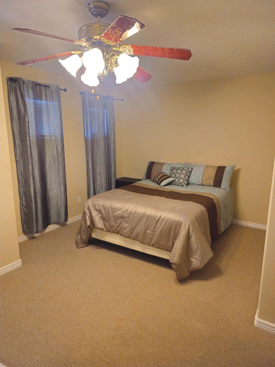 HIDDEN VALLEY TOWN HOMES - Residential