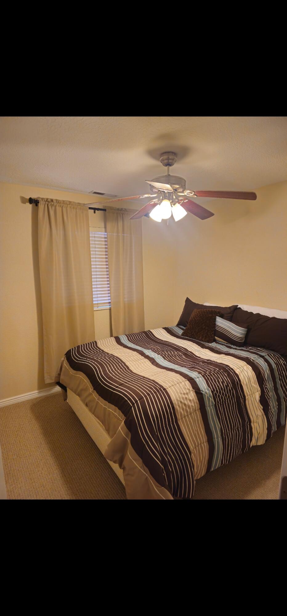 HIDDEN VALLEY TOWN HOMES - Residential