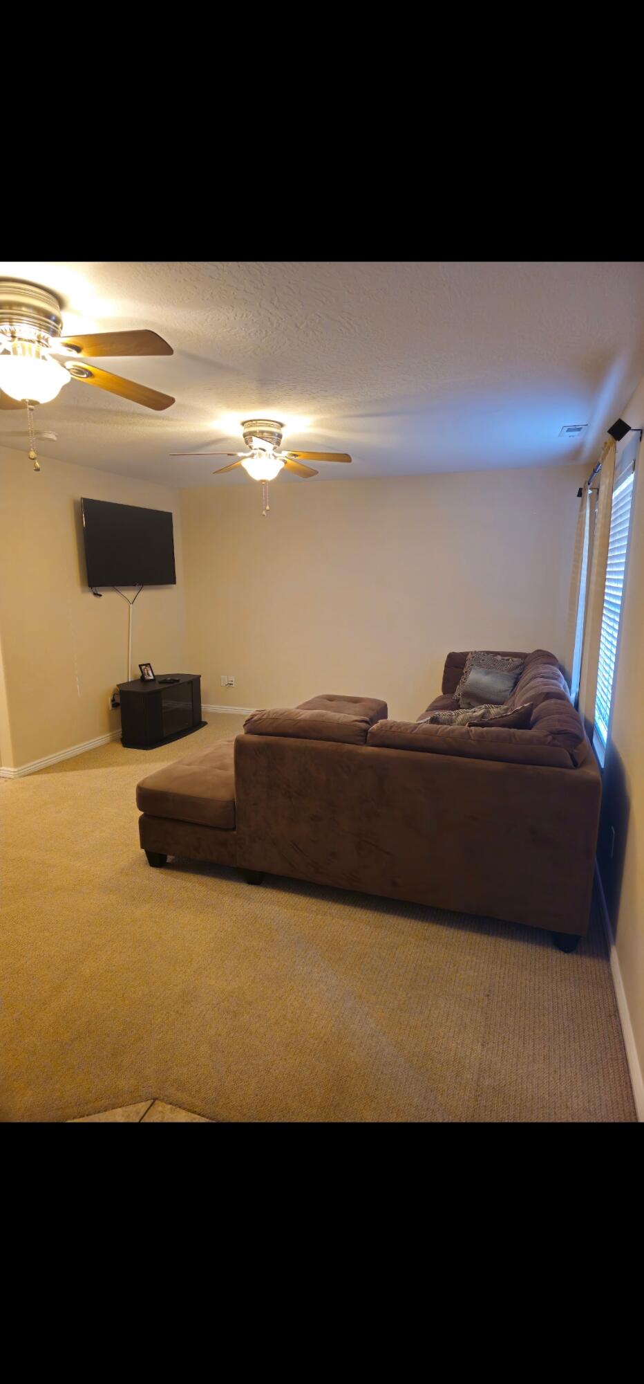 HIDDEN VALLEY TOWN HOMES - Residential