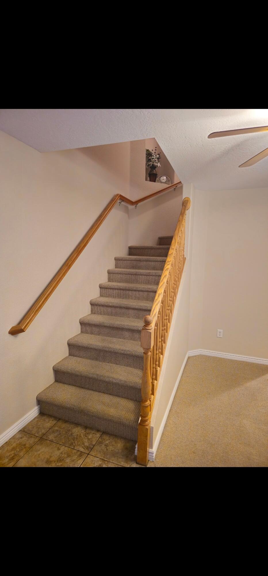 HIDDEN VALLEY TOWN HOMES - Residential