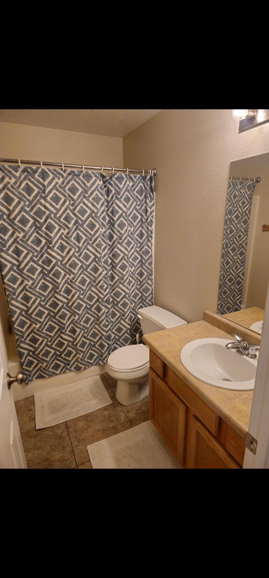 HIDDEN VALLEY TOWN HOMES - Residential