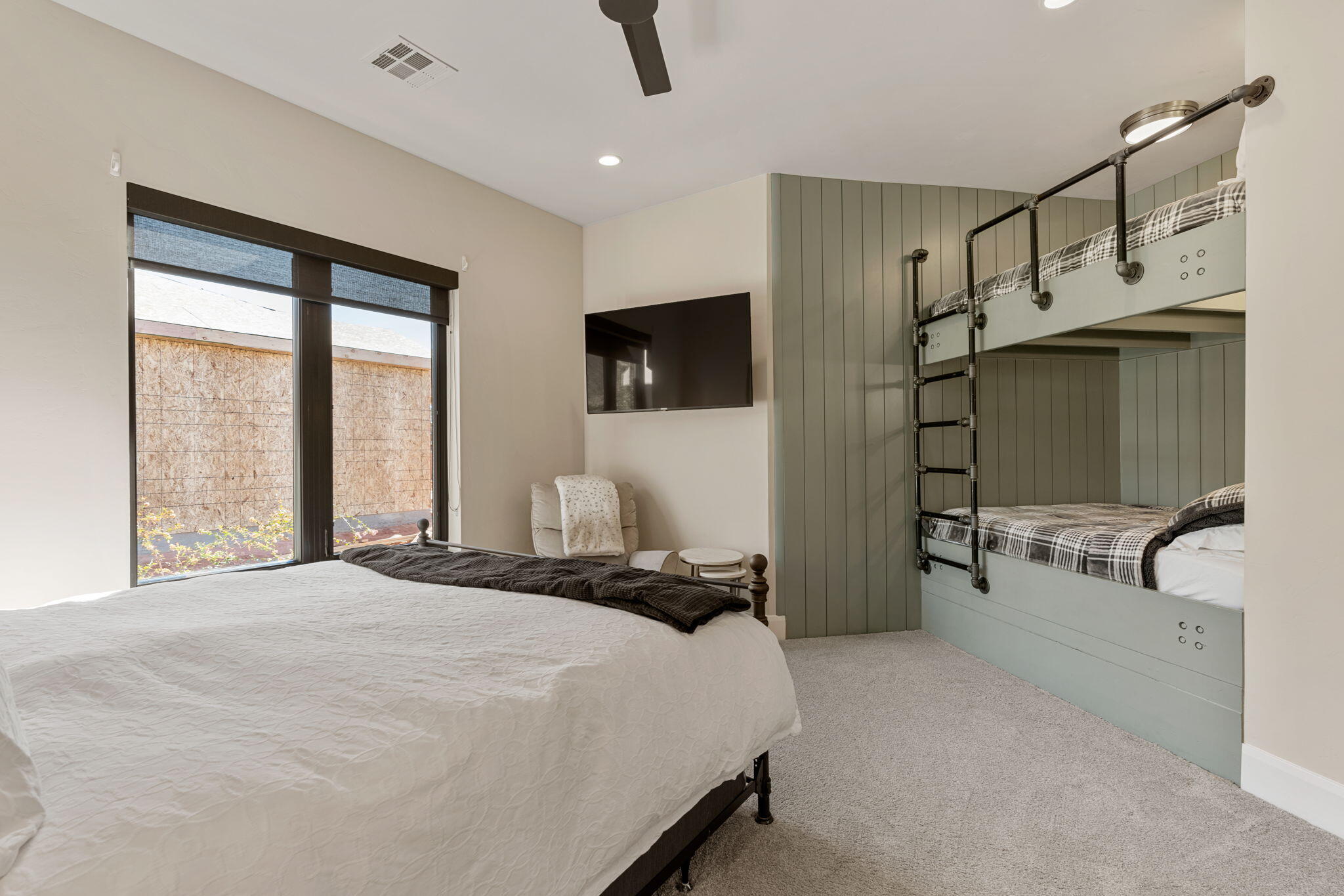 TENAYA SANDS - Residential