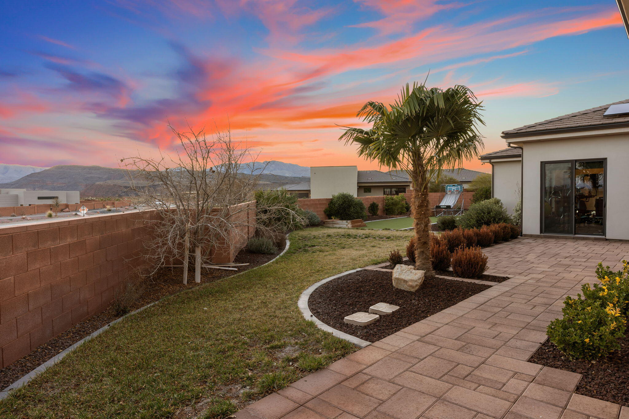 TENAYA SANDS - Residential