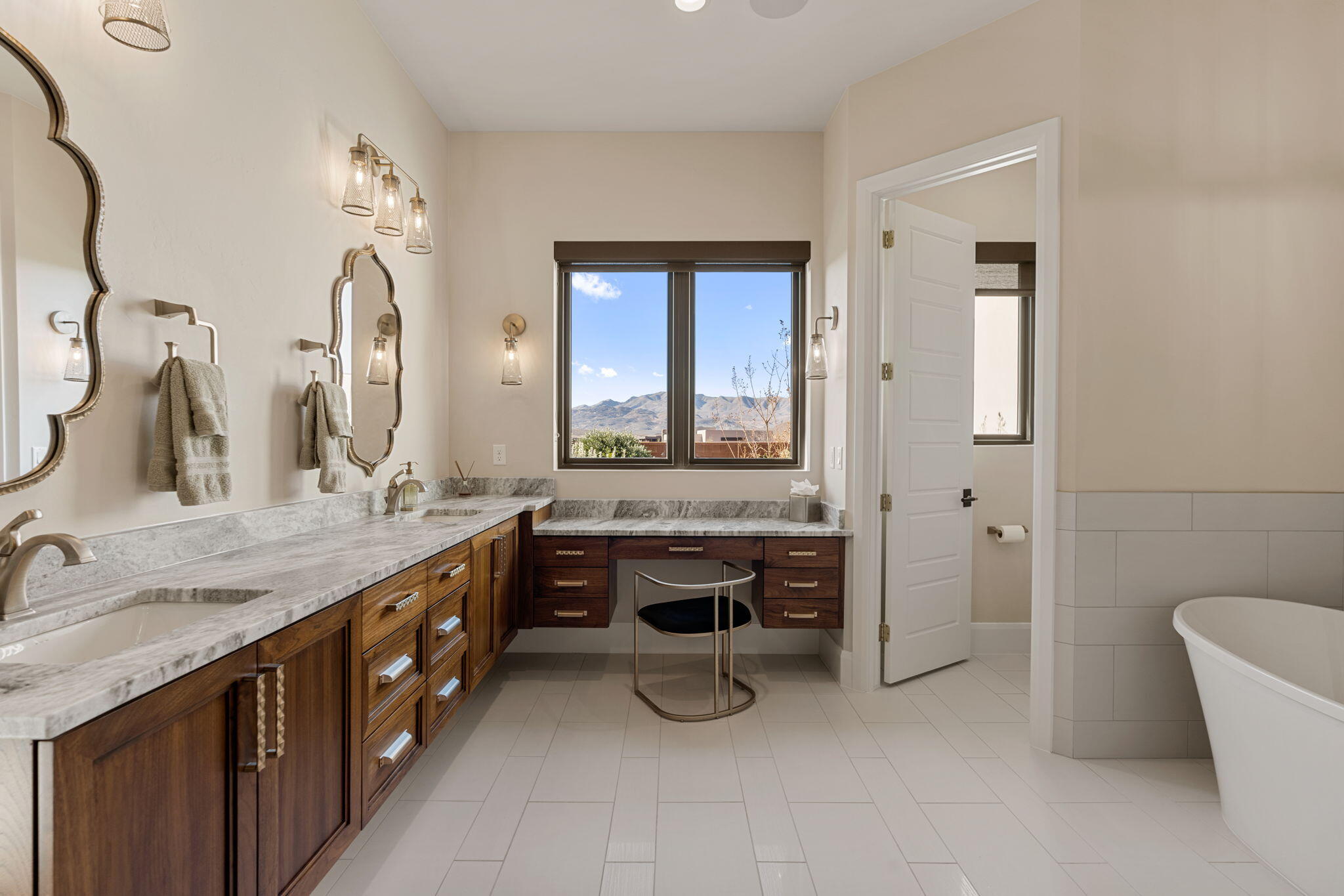 TENAYA SANDS - Residential