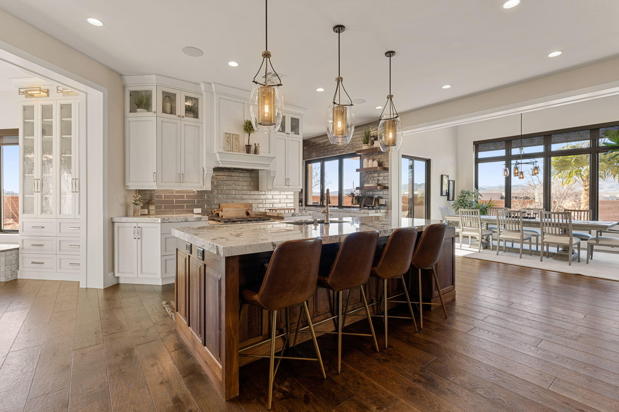 TENAYA SANDS - Residential