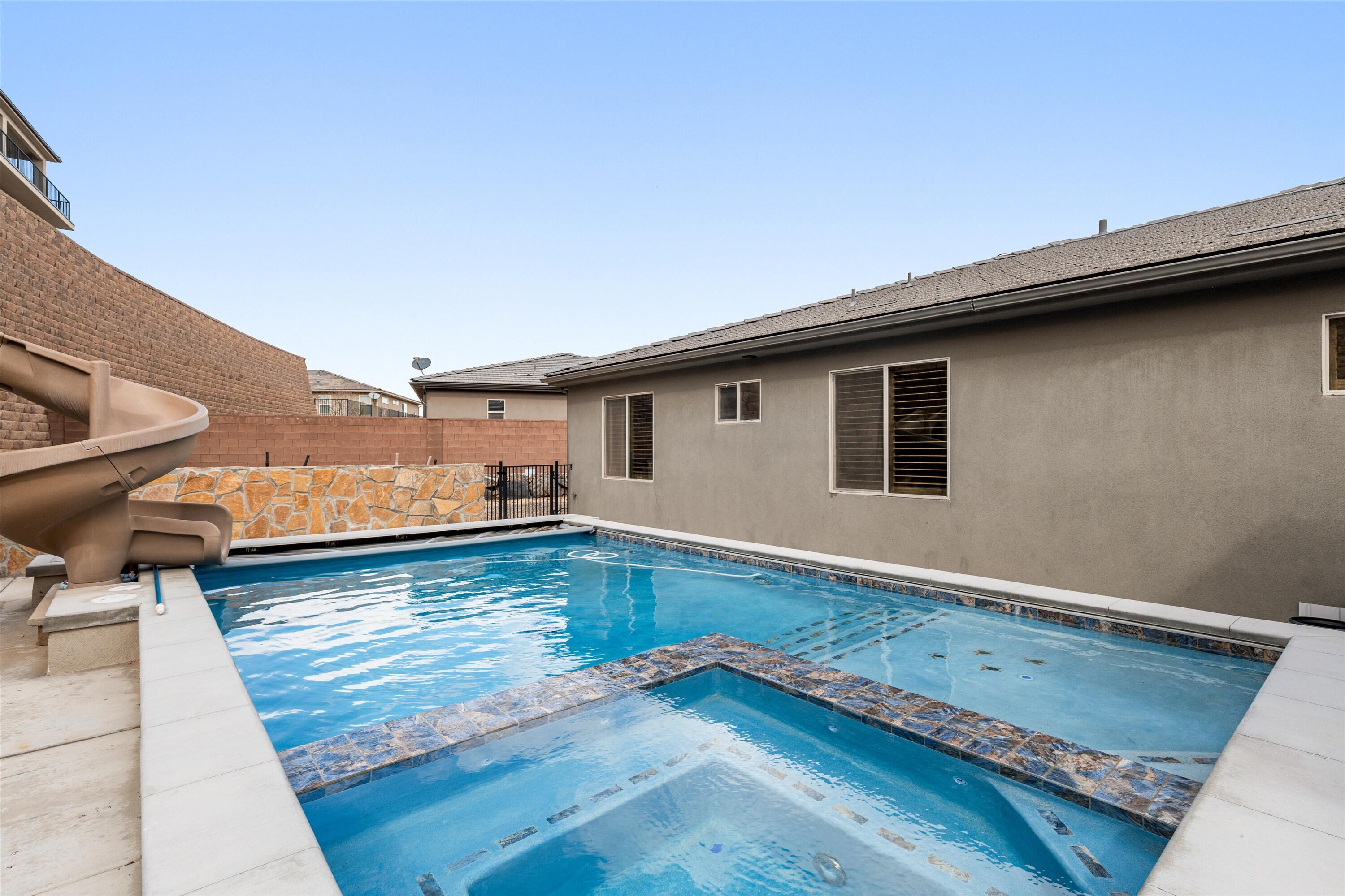 ZION VISTA - Residential