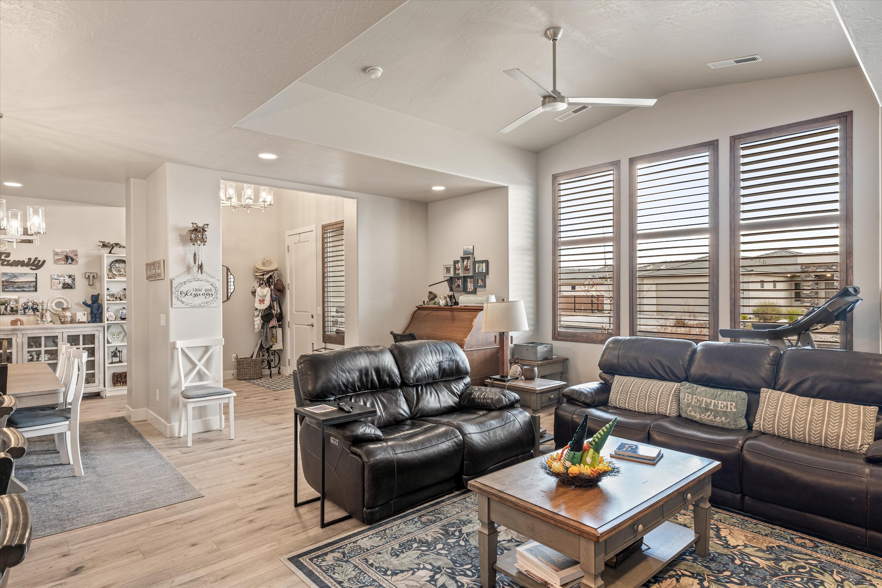 ZION VISTA - Residential