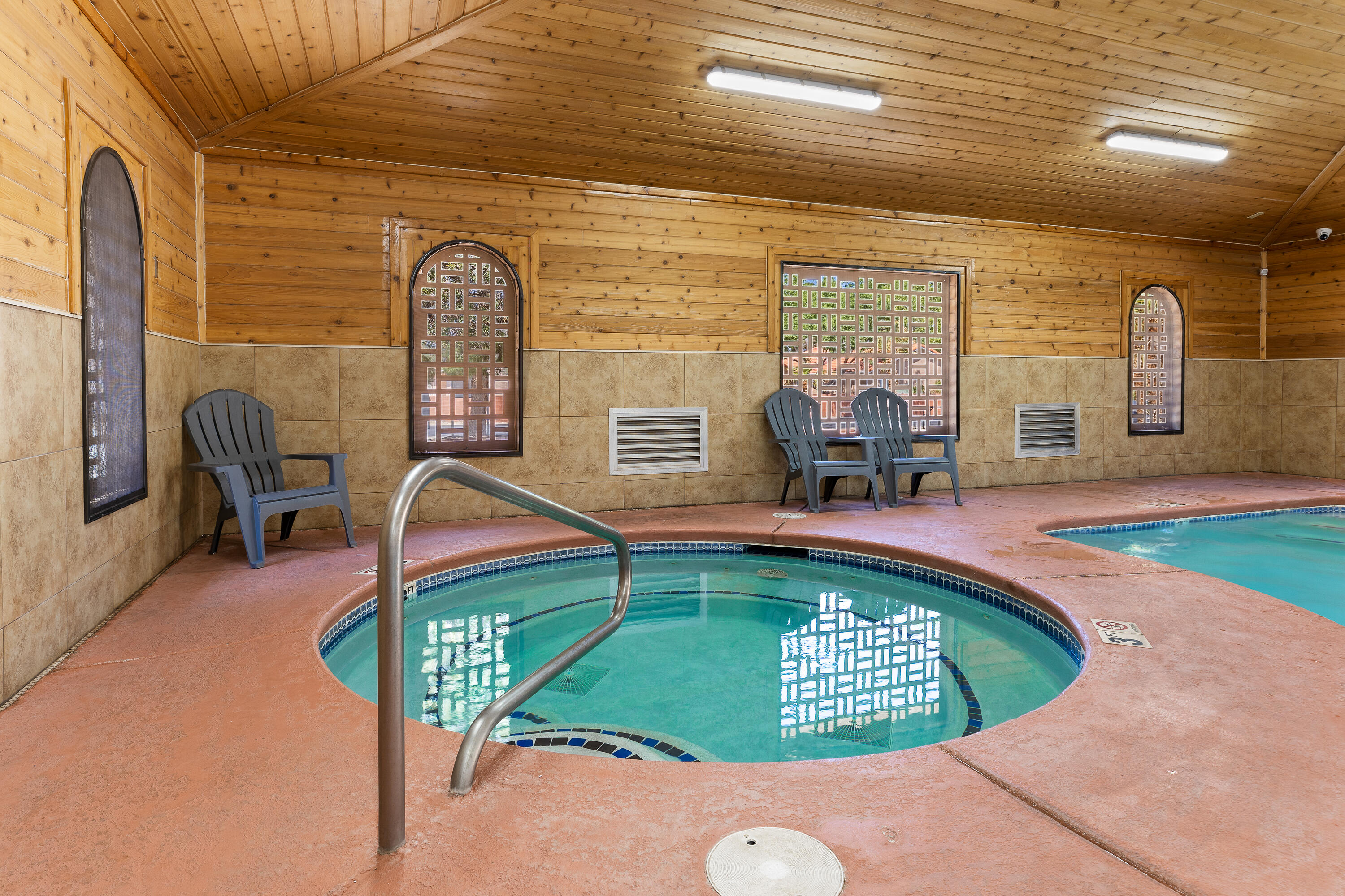 SHADOW CANYON - Residential