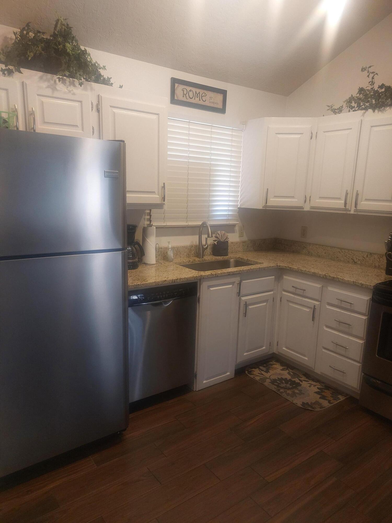 SPORTS VILLAGE - Residential