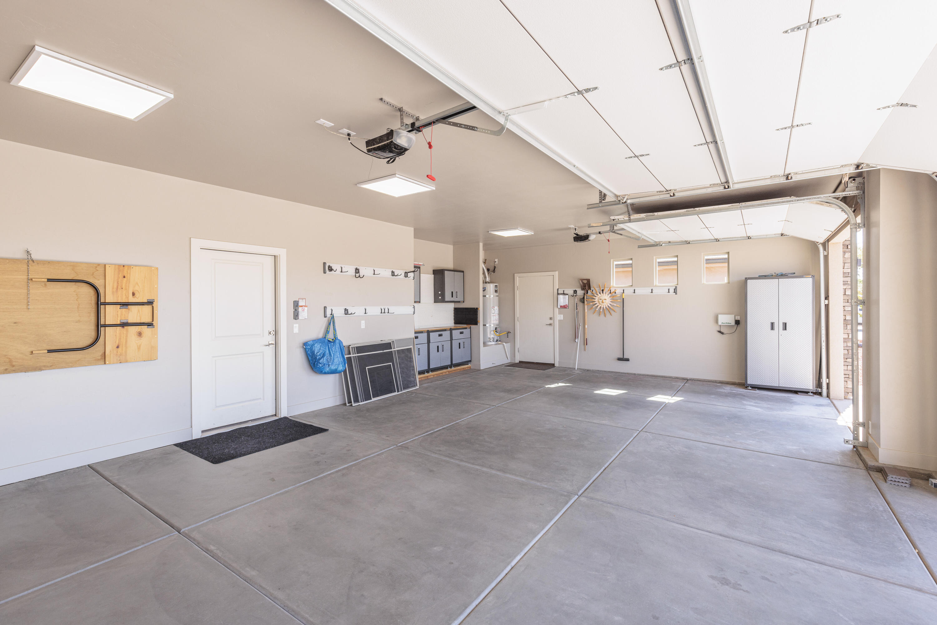 CLIFFROSE - Residential