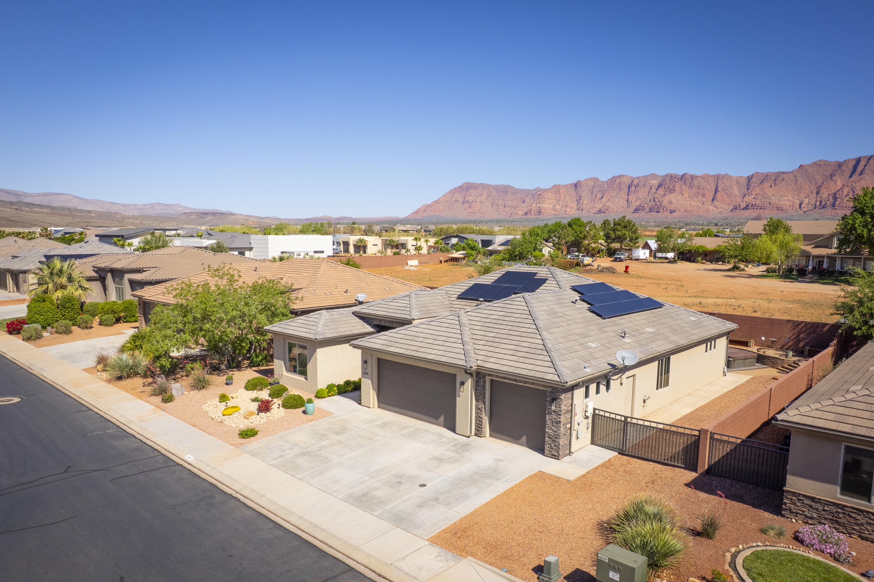 CLIFFROSE - Residential