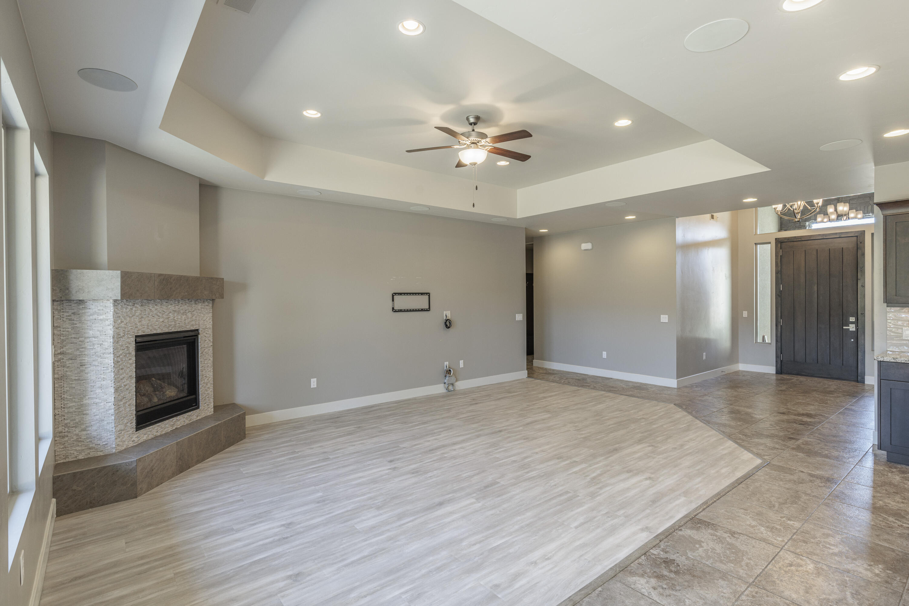 CLIFFROSE - Residential