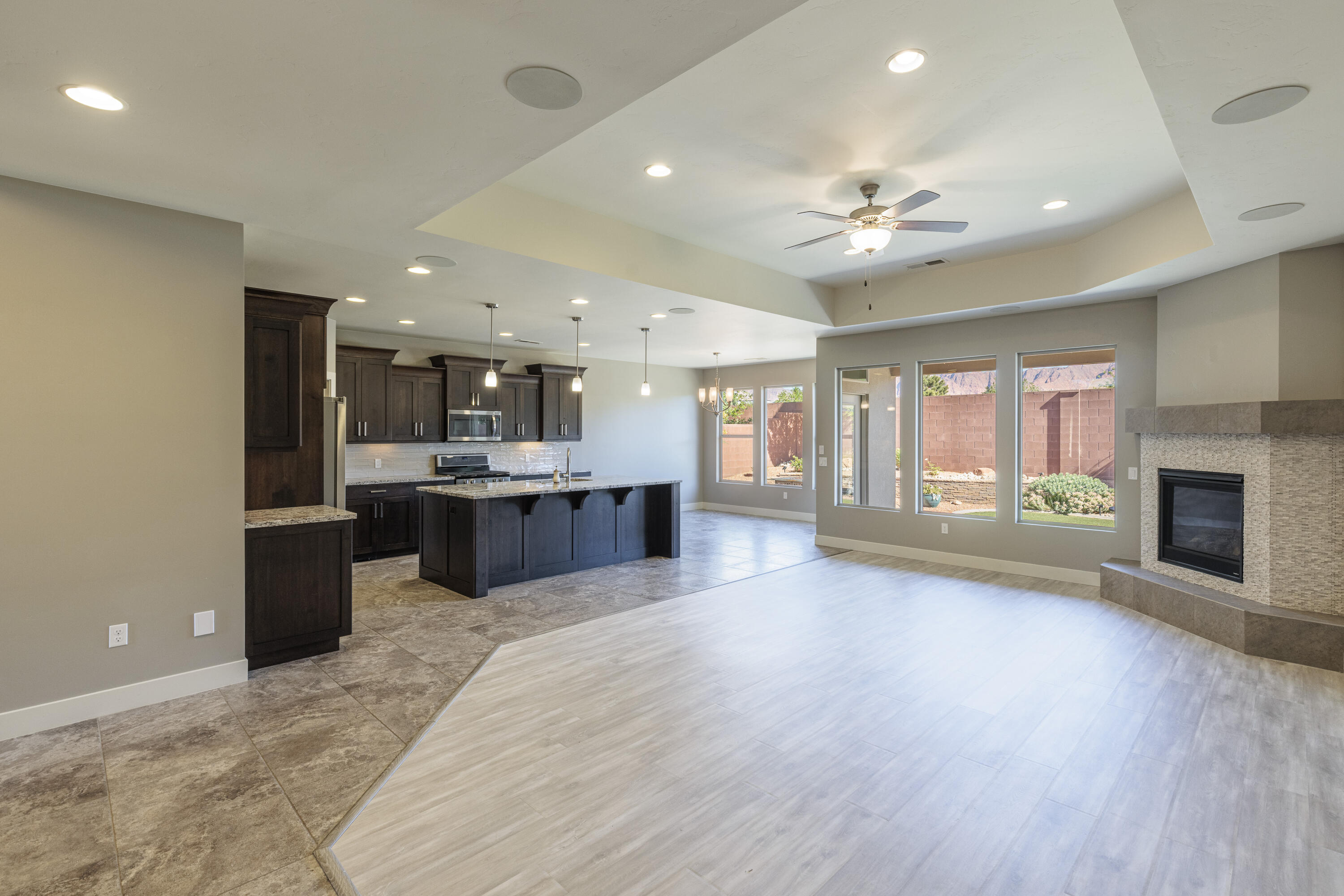 CLIFFROSE - Residential