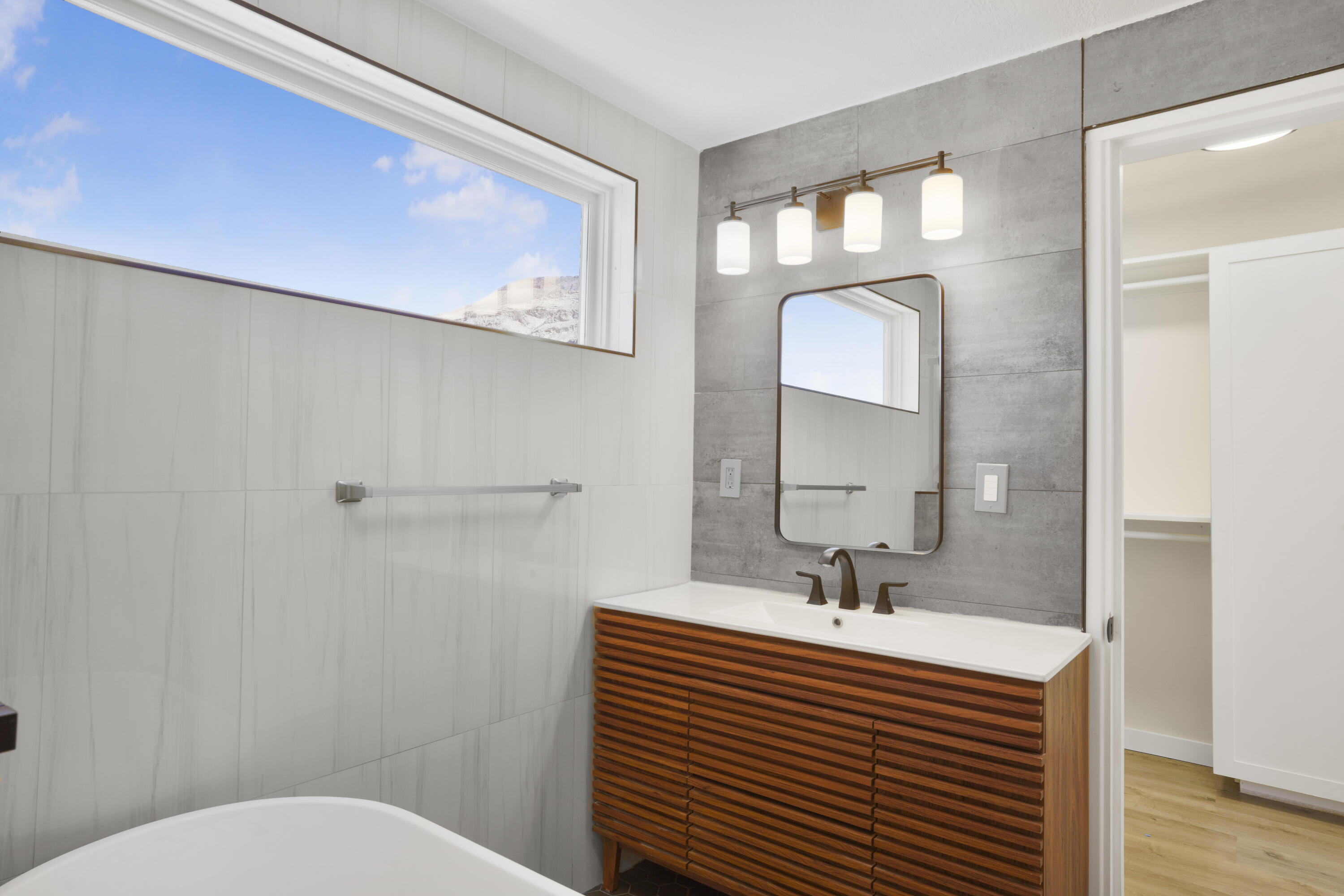 GRASSY MEADOWS SKY RANCH - Residential