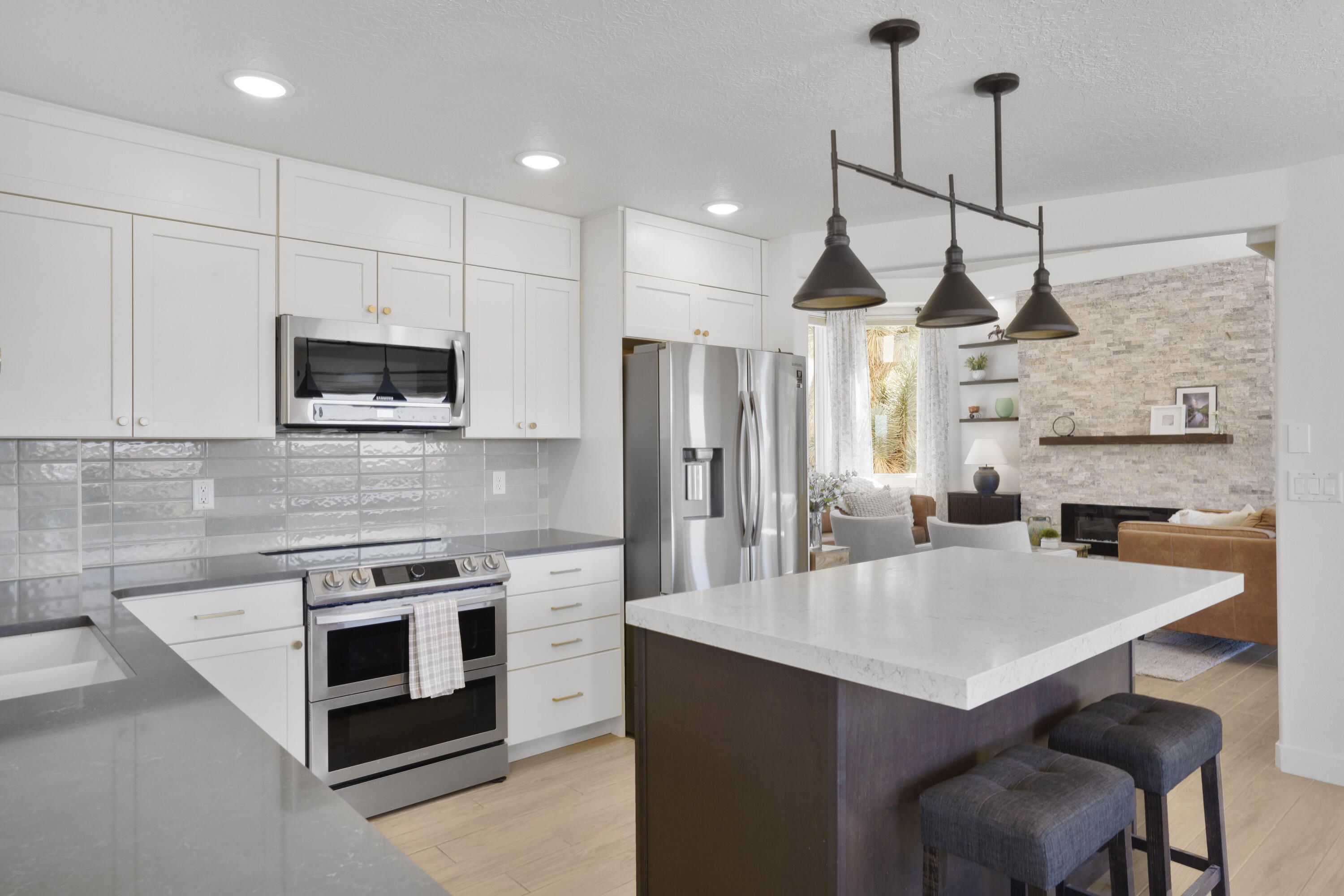 GRASSY MEADOWS SKY RANCH - Residential