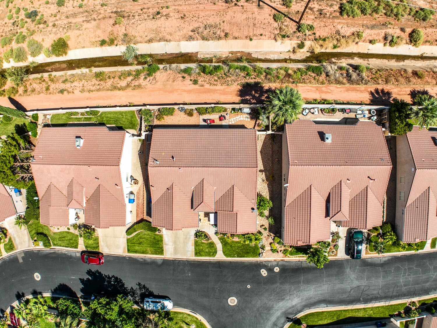 SILVERCREEK TOWNHOMES - Residential
