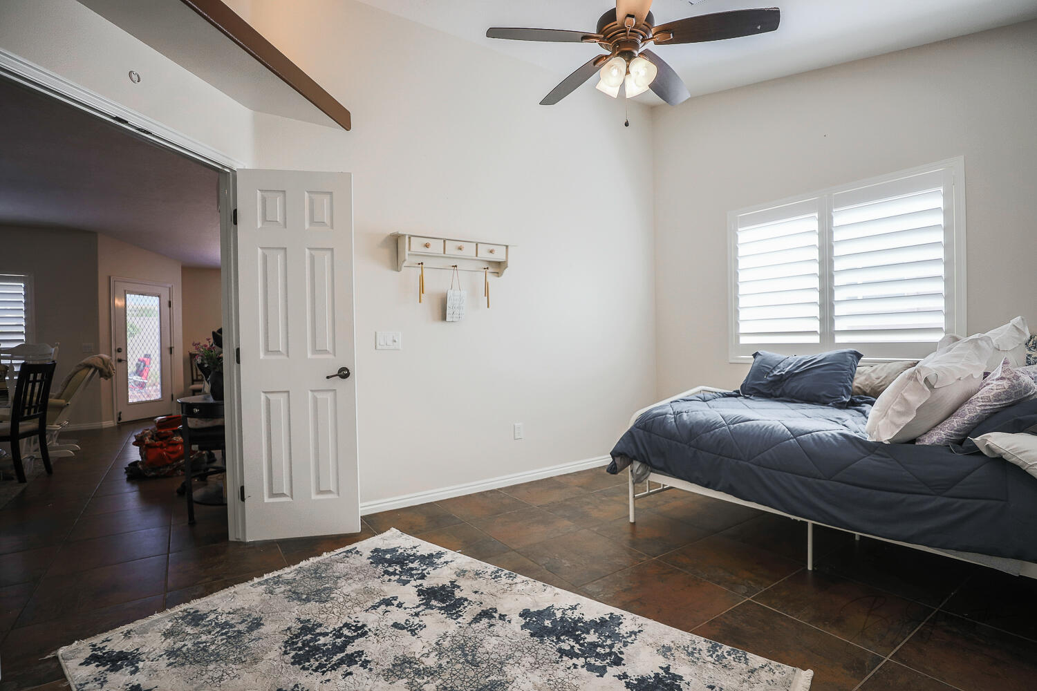 SILVERCREEK TOWNHOMES - Residential