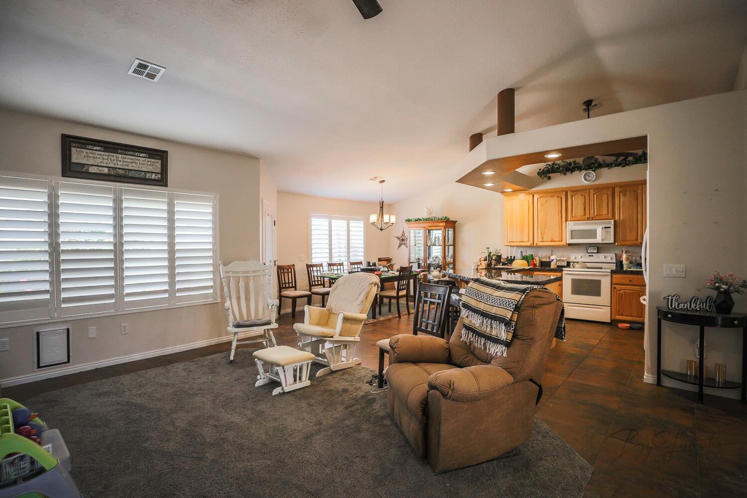 SILVERCREEK TOWNHOMES - Residential