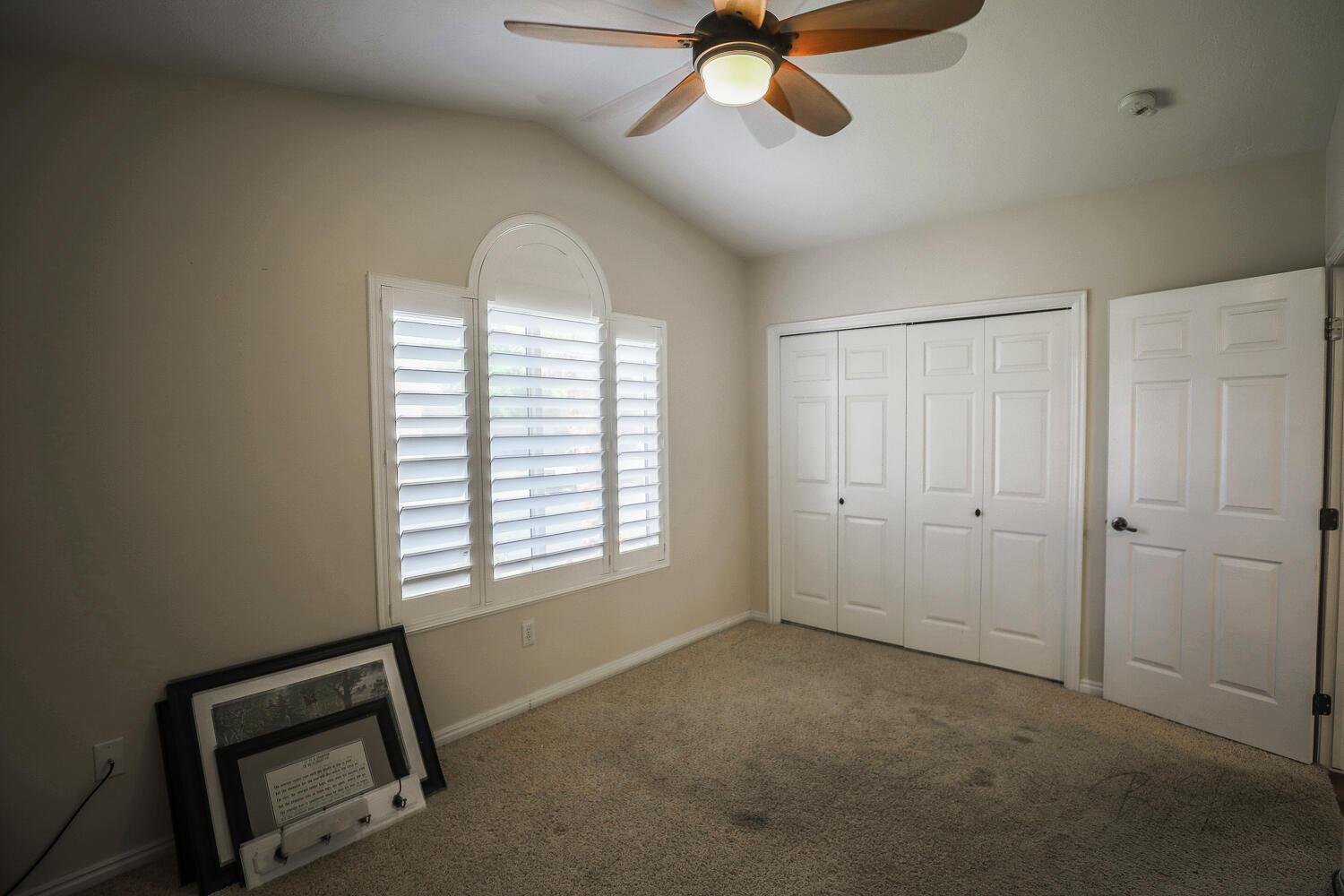 SILVERCREEK TOWNHOMES - Residential