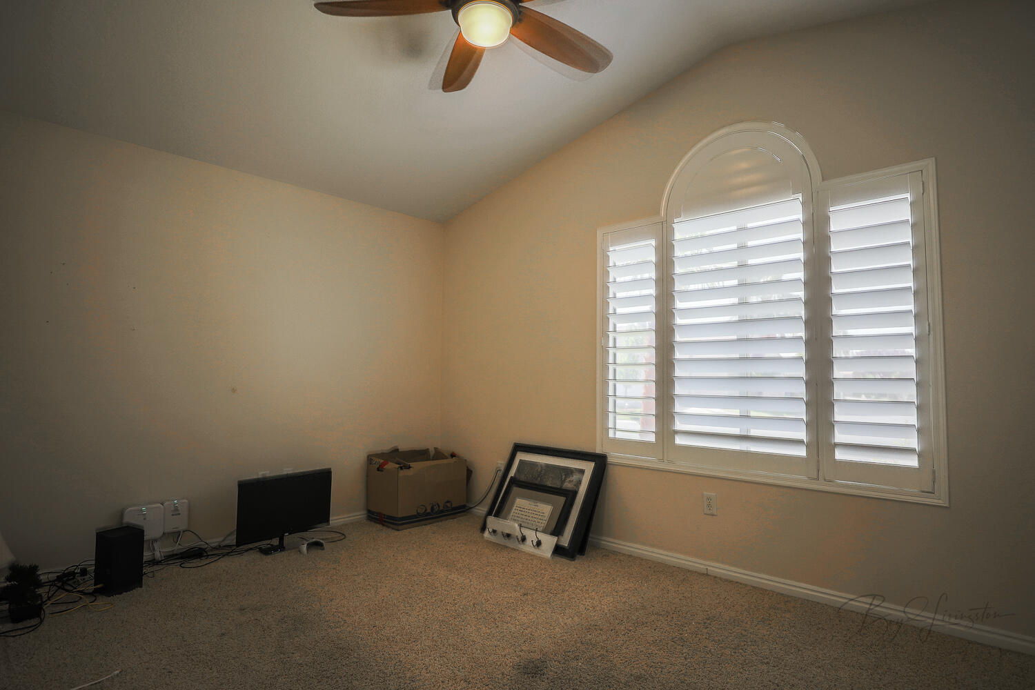 SILVERCREEK TOWNHOMES - Residential