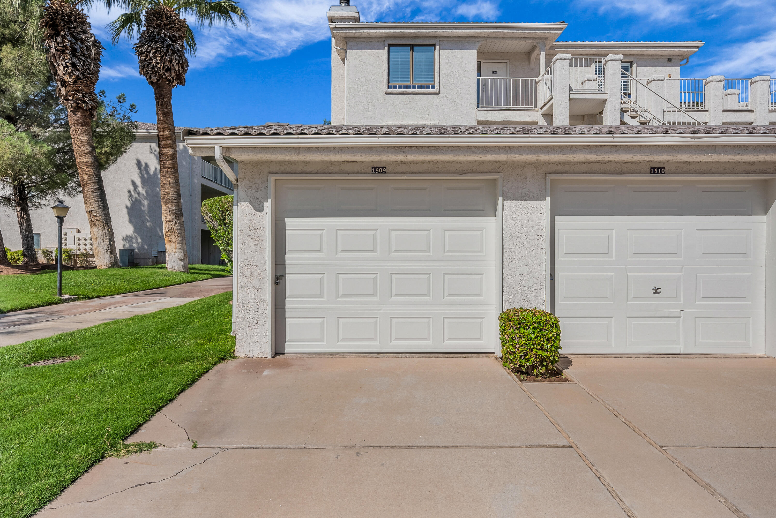 LAS PALMAS RESORT CONDOS - Residential