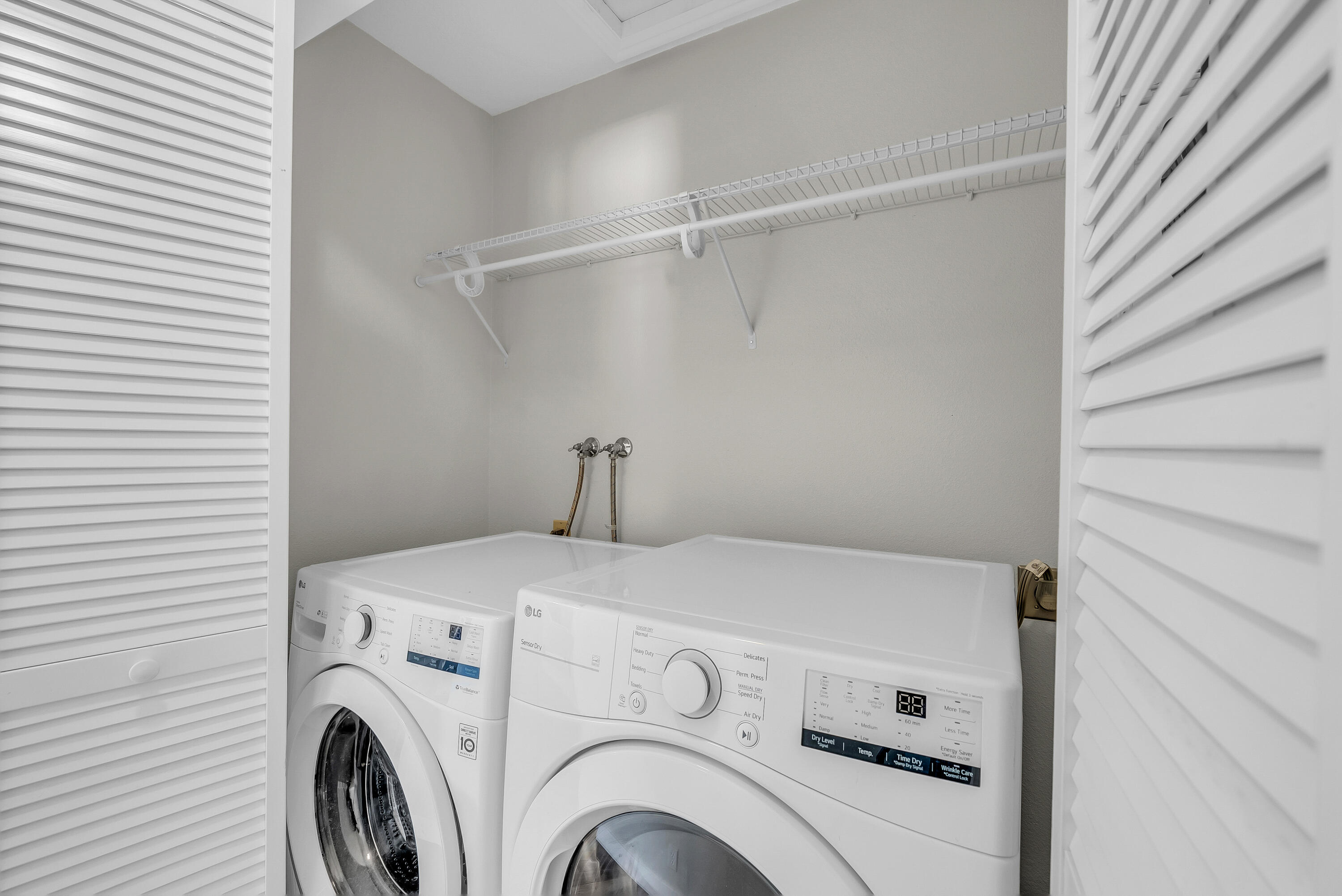 LAS PALMAS RESORT CONDOS - Residential