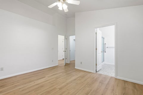 Tiny photo for 2404 S 725 W, Hurricane, UT 84737 (MLS # 26-276948)