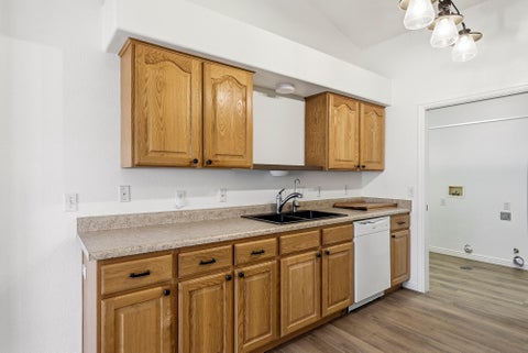 Tiny photo for 2404 S 725 W, Hurricane, UT 84737 (MLS # 26-276948)
