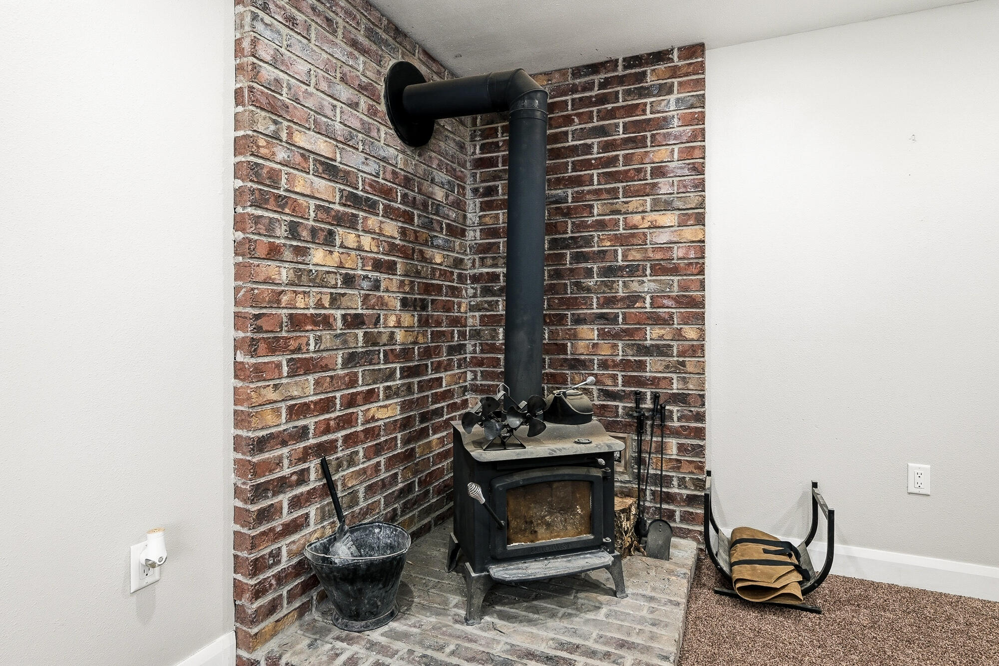 NOT AVAILABLE - Residential