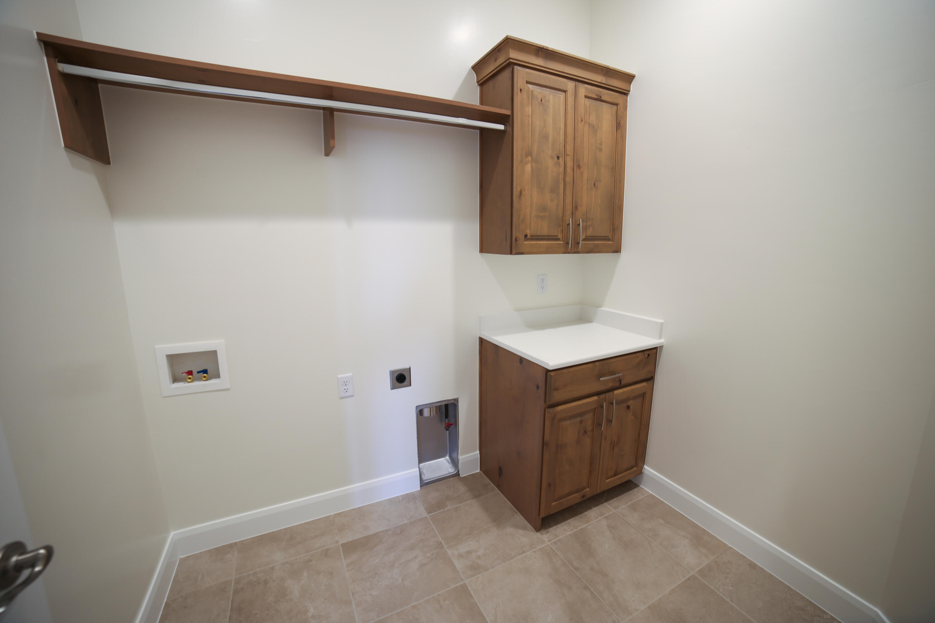 SKY VALLEY TOWNHOMES - Residential