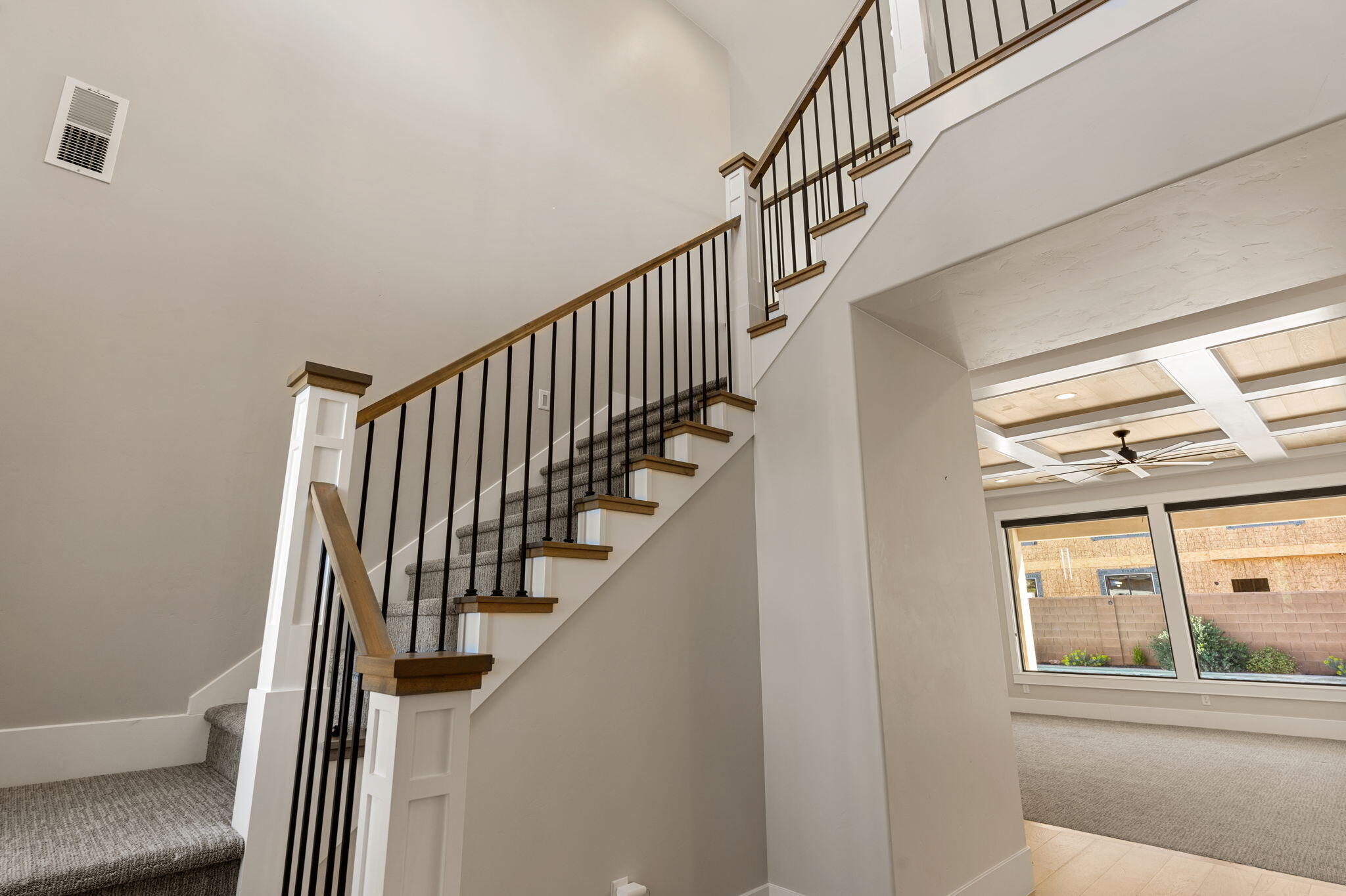 CRIMSON FIELDS - Residential