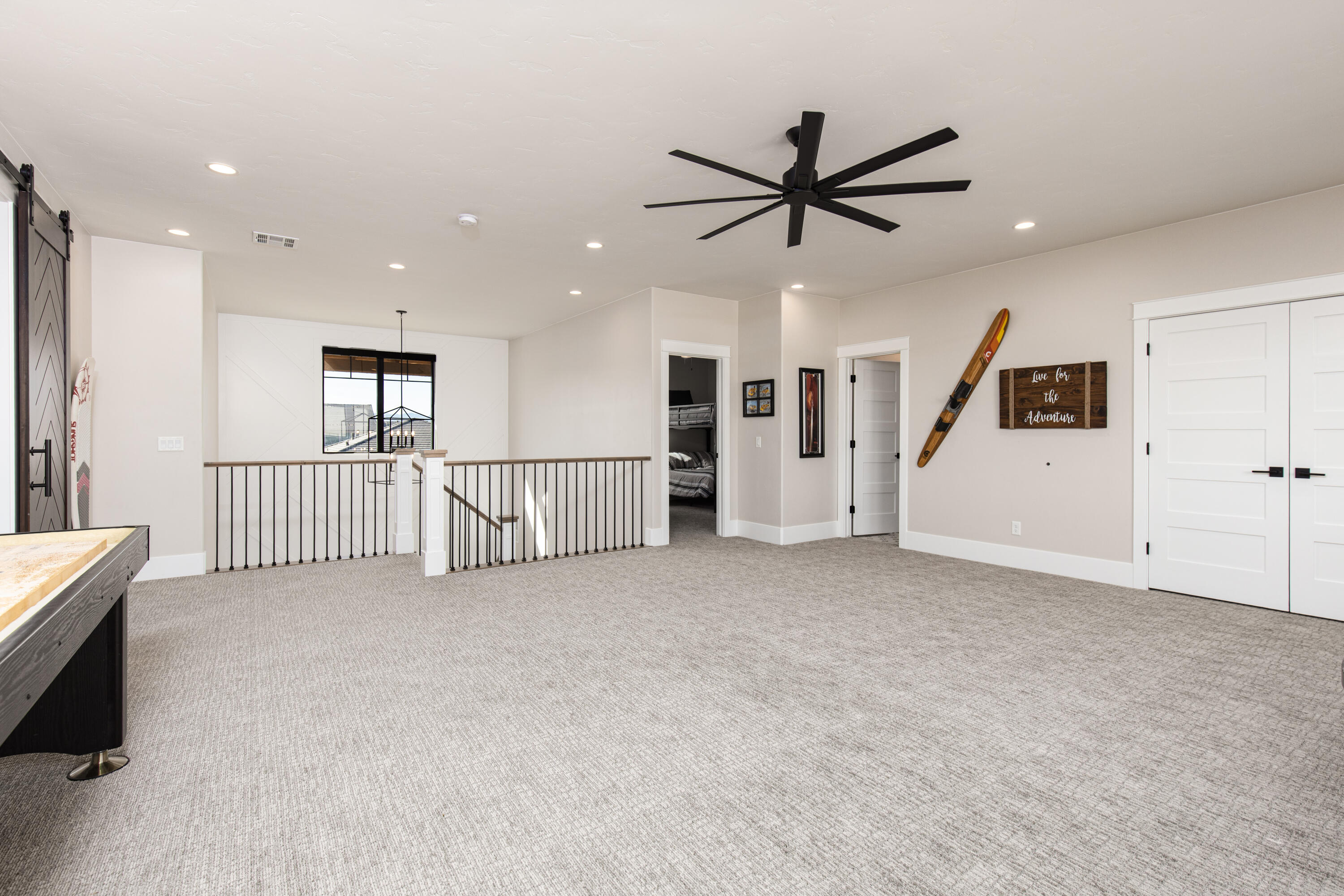 CRIMSON FIELDS - Residential