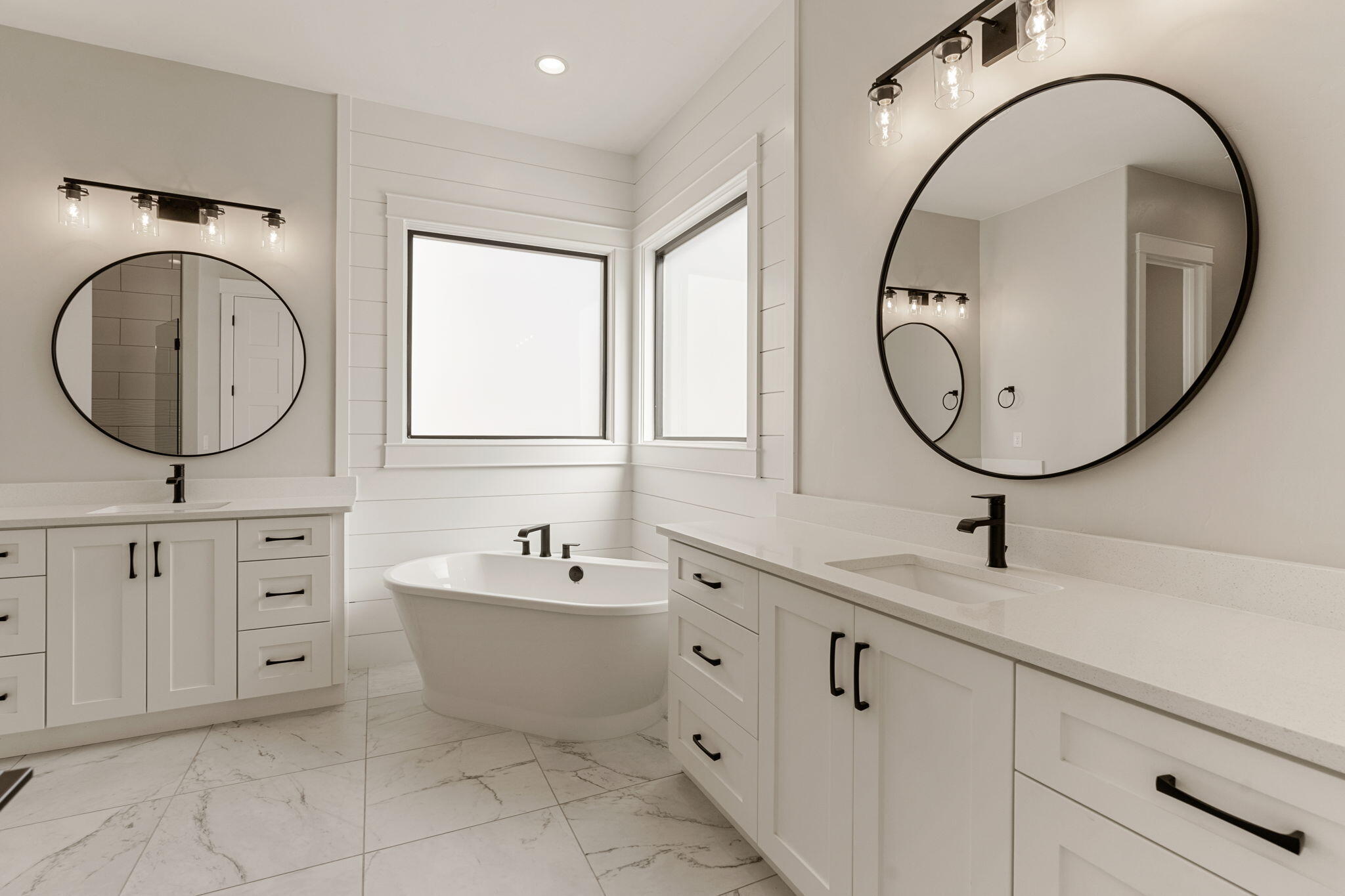 CRIMSON FIELDS - Residential