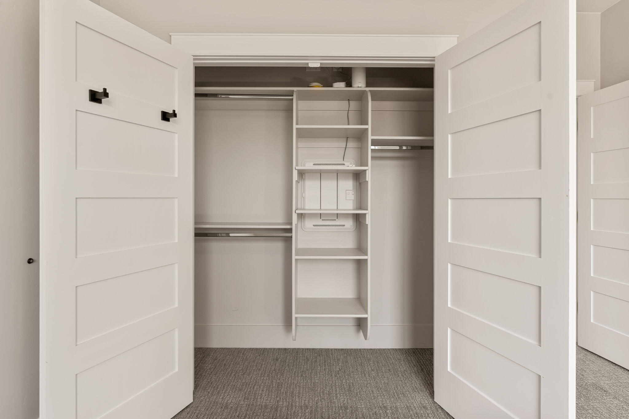 CRIMSON FIELDS - Residential