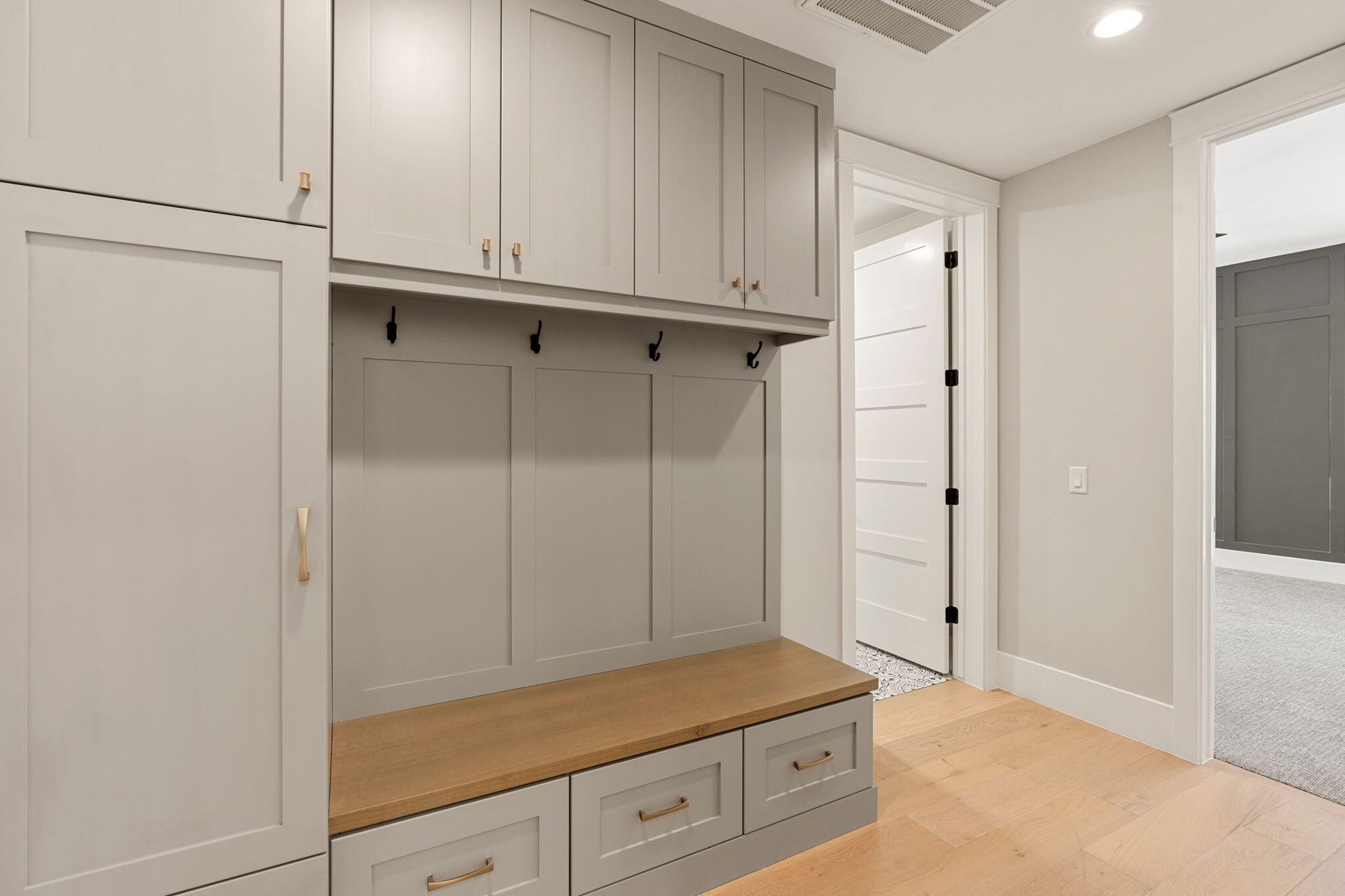 CRIMSON FIELDS - Residential