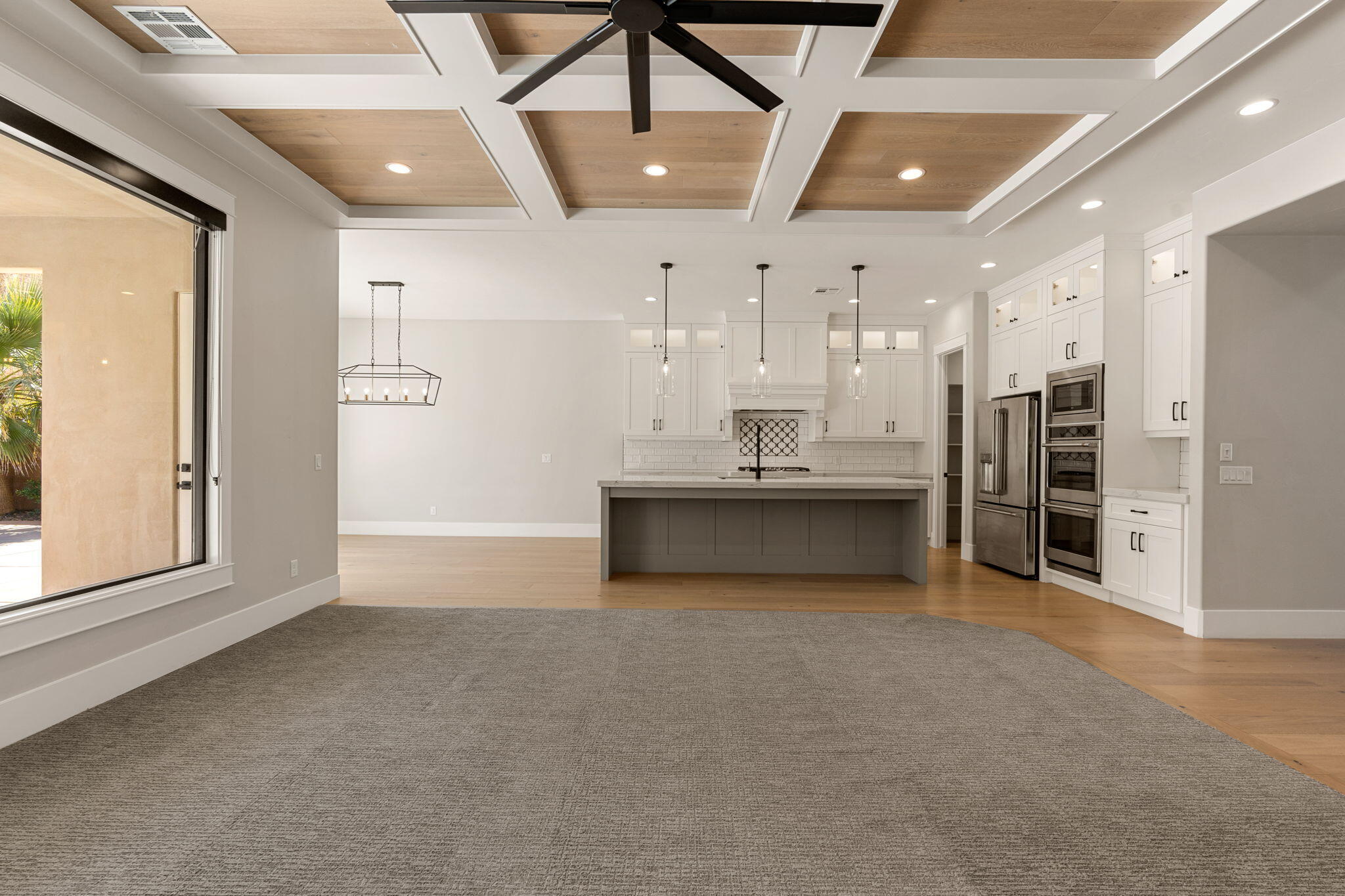 CRIMSON FIELDS - Residential