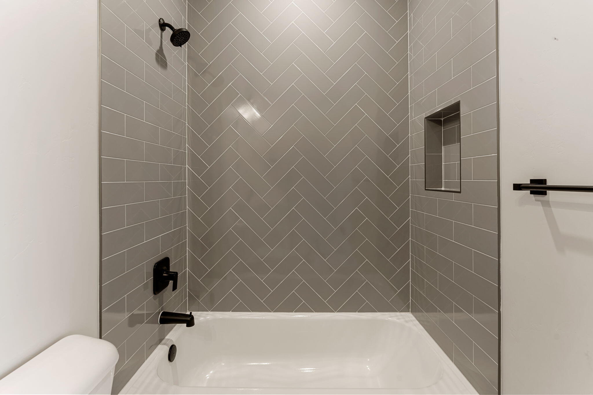 CRIMSON FIELDS - Residential