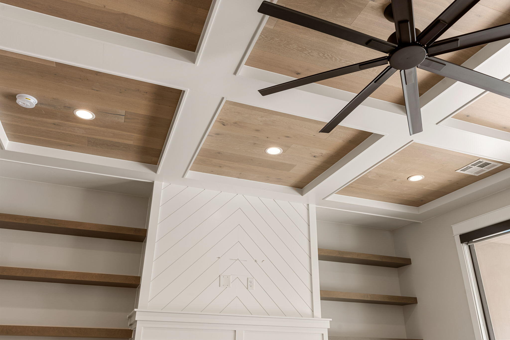 CRIMSON FIELDS - Residential