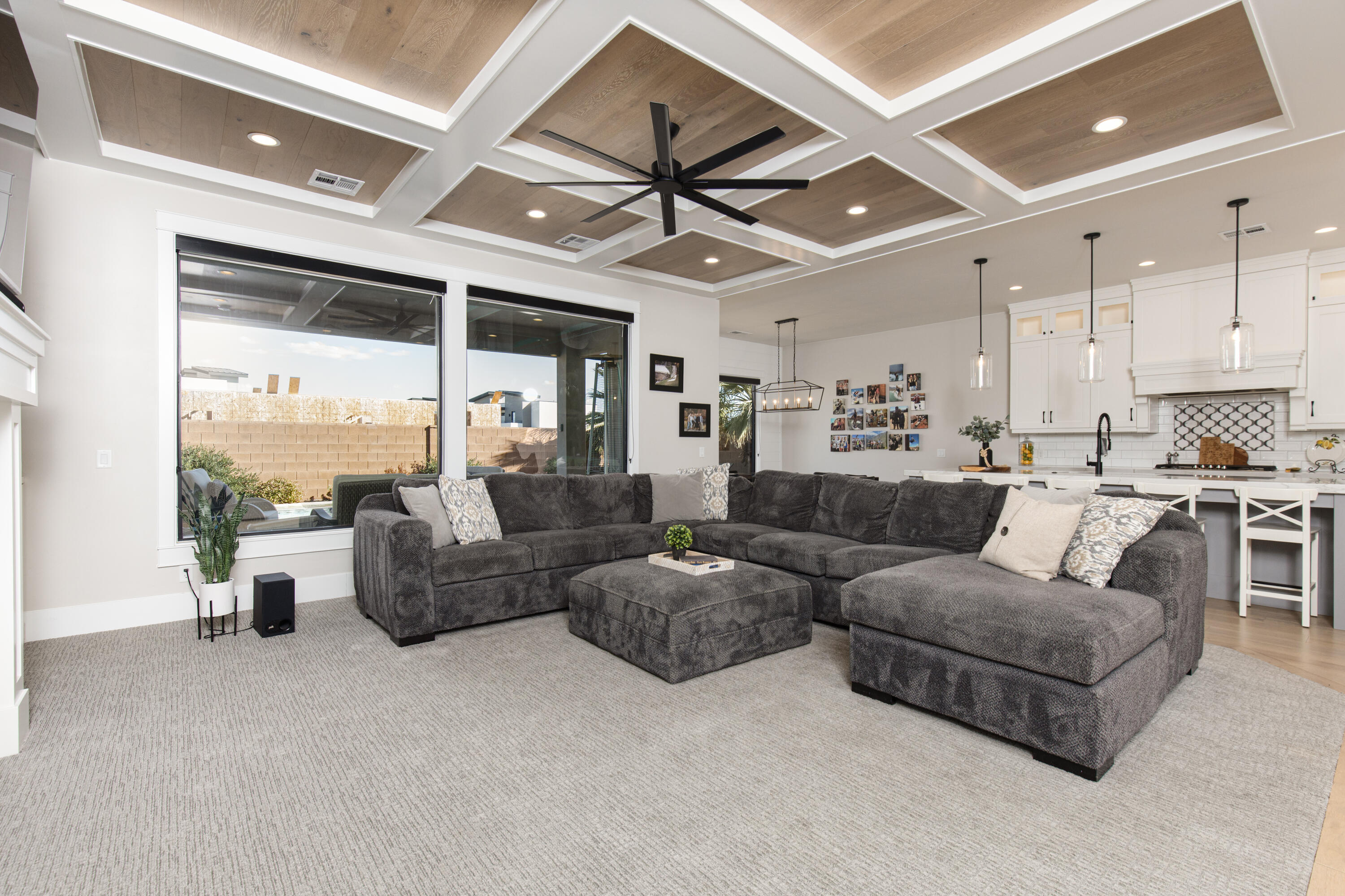 CRIMSON FIELDS - Residential